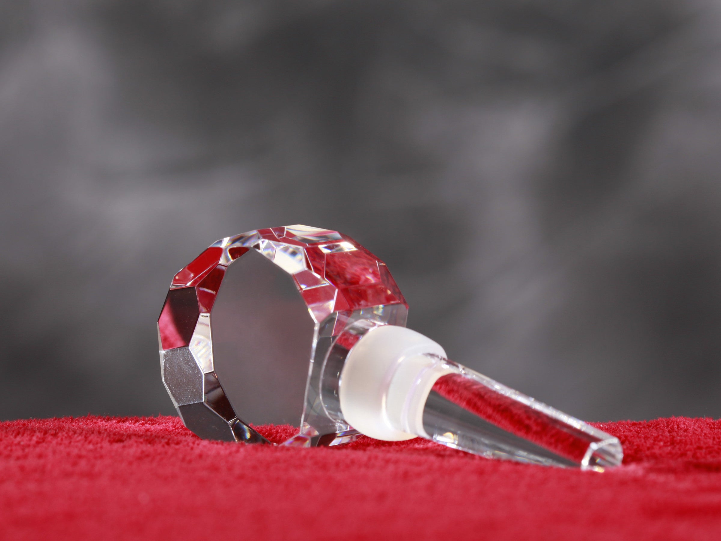 Shetland Pony - Crystal bottle stopper with horse, unique wine stopper with photo, personalised gift for sommelier by Art-Dog brand