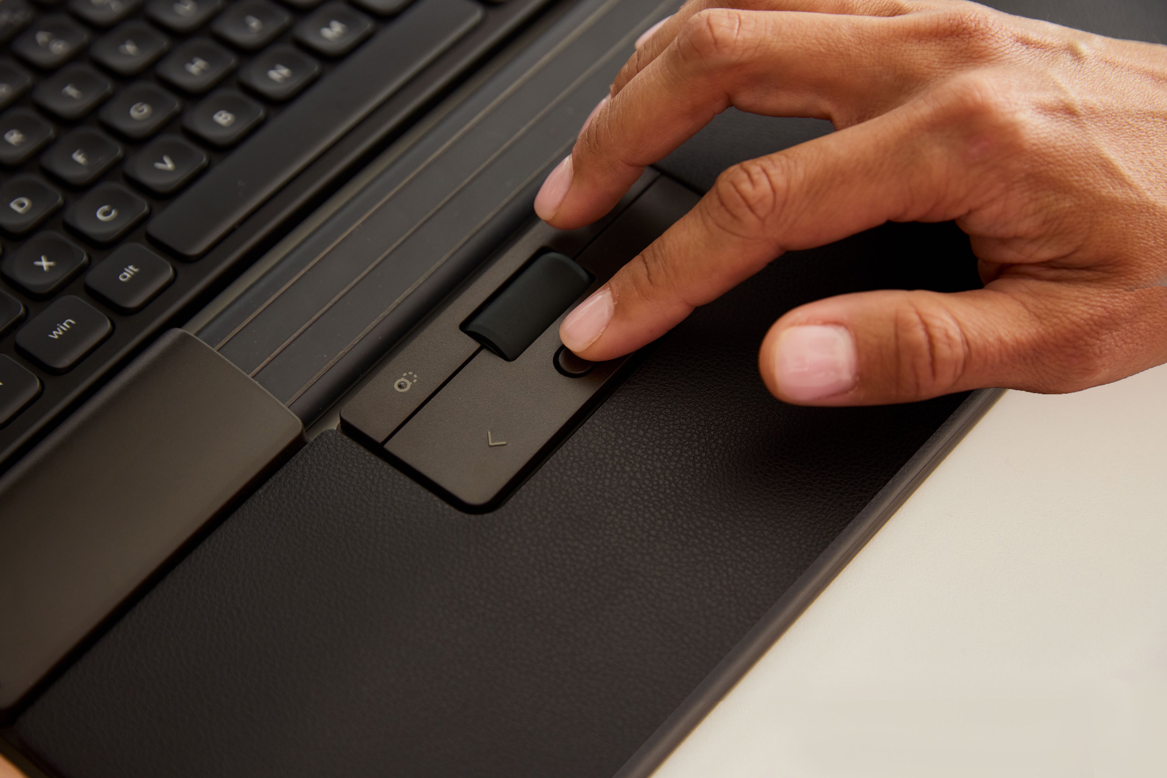 Contour Design SliderMouse Pro Slim Repose-poignet en cuir végan Sans fil