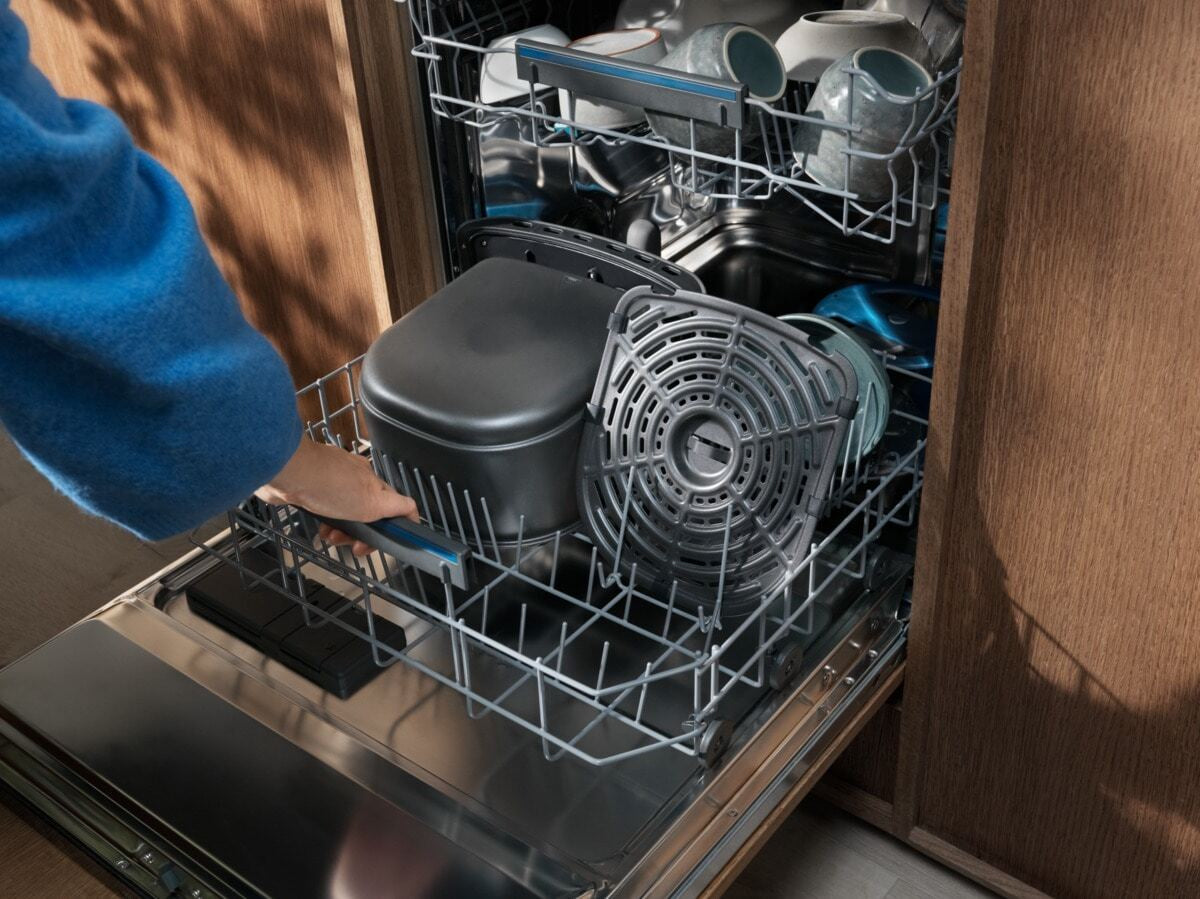 Electrolux EAF7SB Unique 6,9 L Autonome 1700 W Friteuse d’air chaud Noir