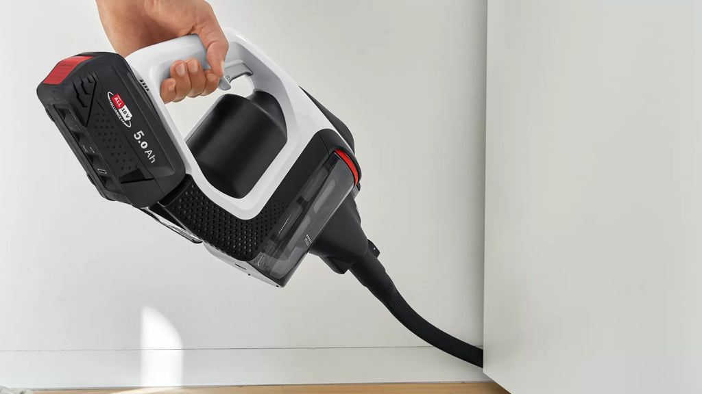 Bosch Bosch Serie 8 BSS825ALL aspirateur balai et balai électrique Batterie Sec Sans sac Noir, Blanc 5 Ah