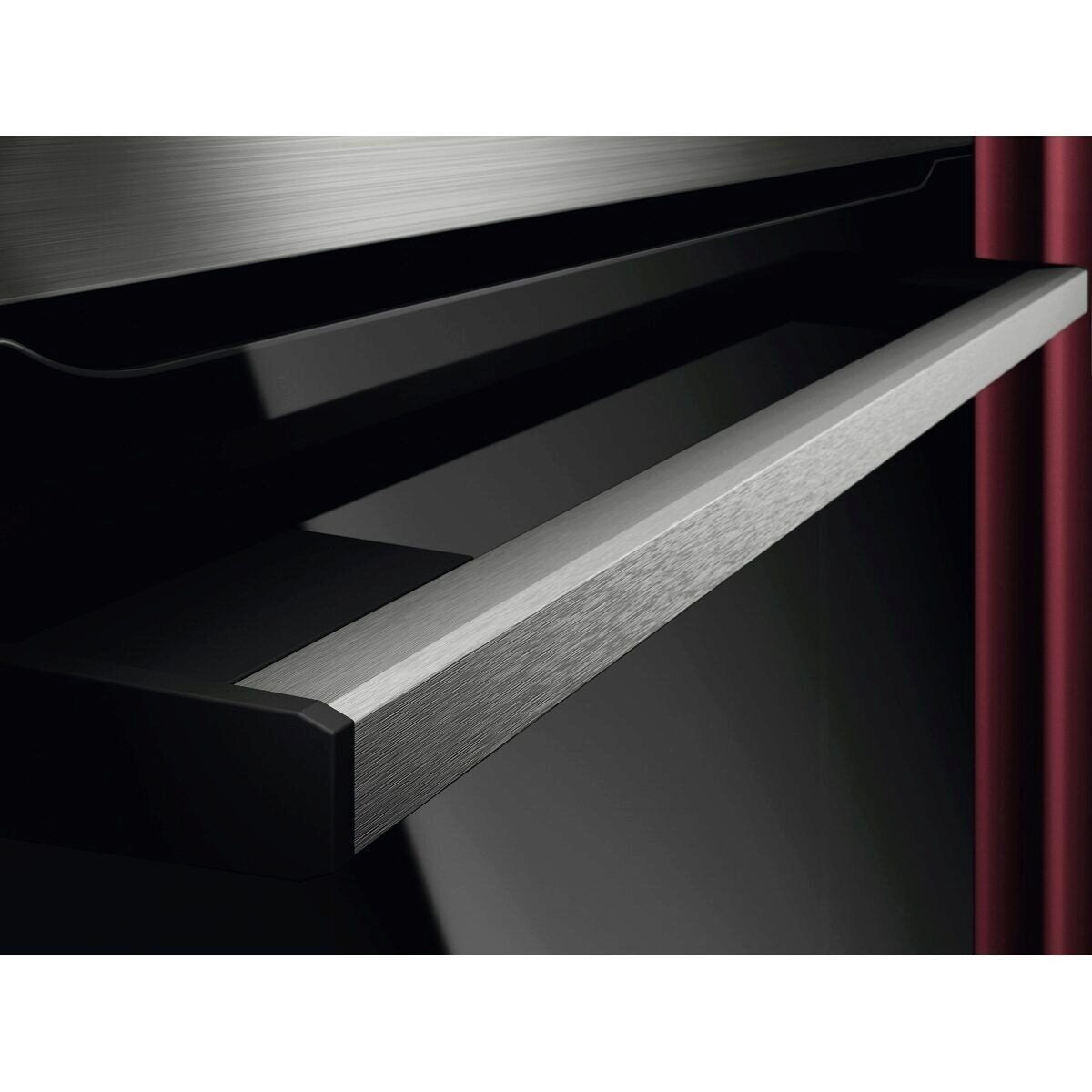 AEG Series 5000 OU5PB40SM 72 L 2990 W Noir, Acier inoxydable