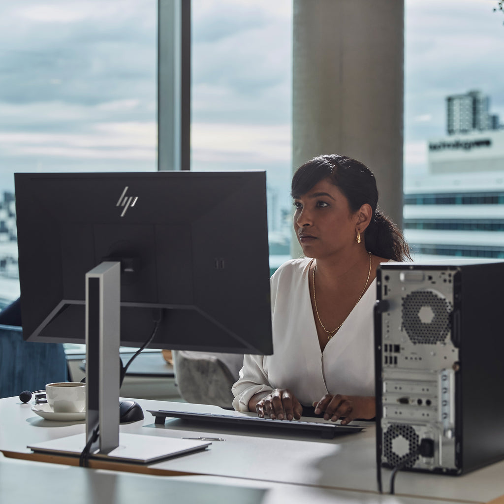 HP Pro Tower 400 G9 Intel® Core™ i5 i5-13500 16 Go DDR4-SDRAM 512 Go SSD Windows 11 Pro PC Noir