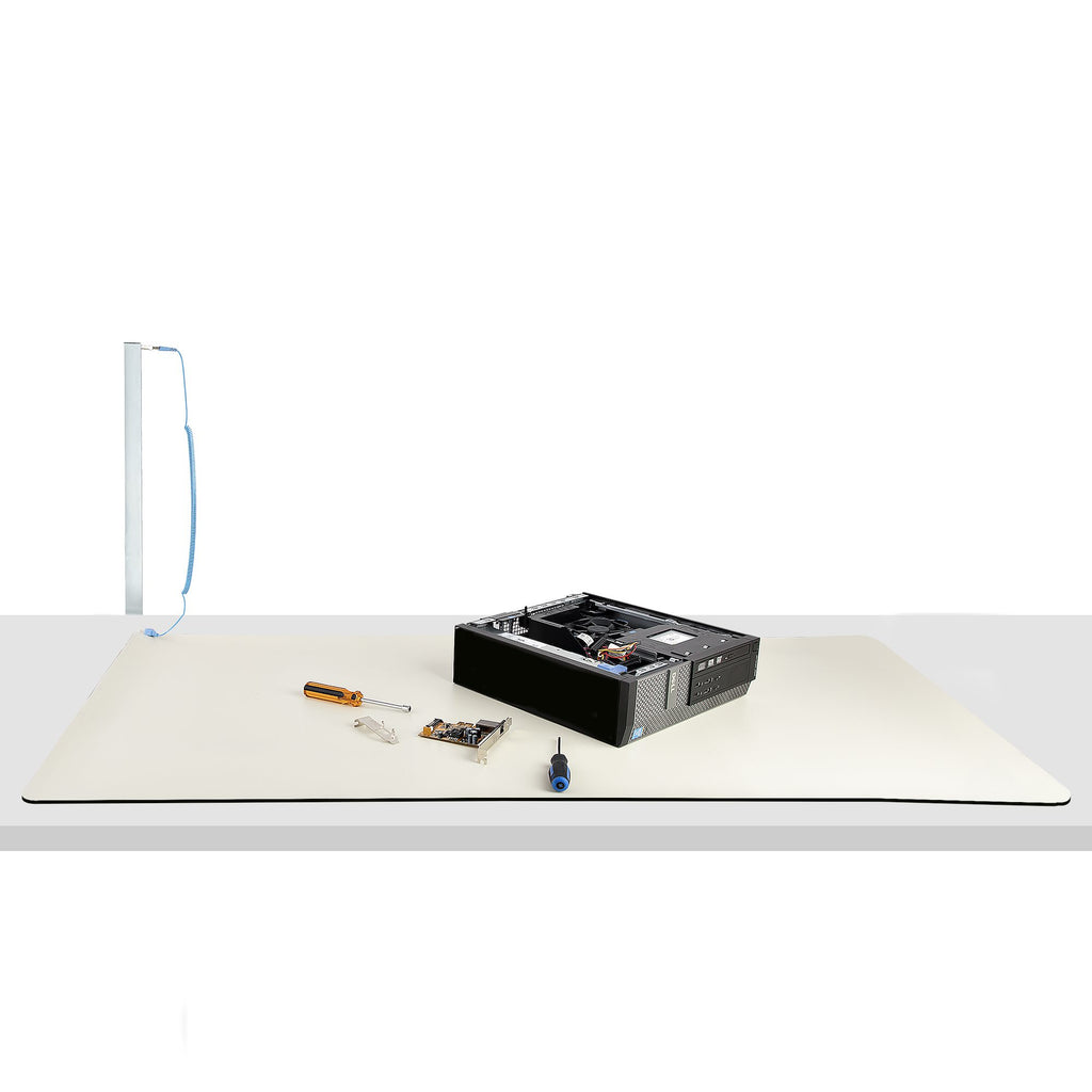 StarTech.com Tapis Antistatique ESD - Tapis de Bureau ESD Universel - Sous-couche pour Réparation d'Appareils Électroniques - Tapis de Travail avec Câble de Mise à la Terre Détachable, ANSI/ESD S 4.1, 60x120cm