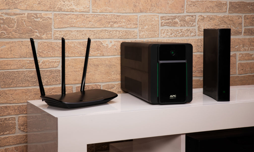 APC BackUPS BX Onduleur Line-Interactive 2200VA 230V Prises Schuko