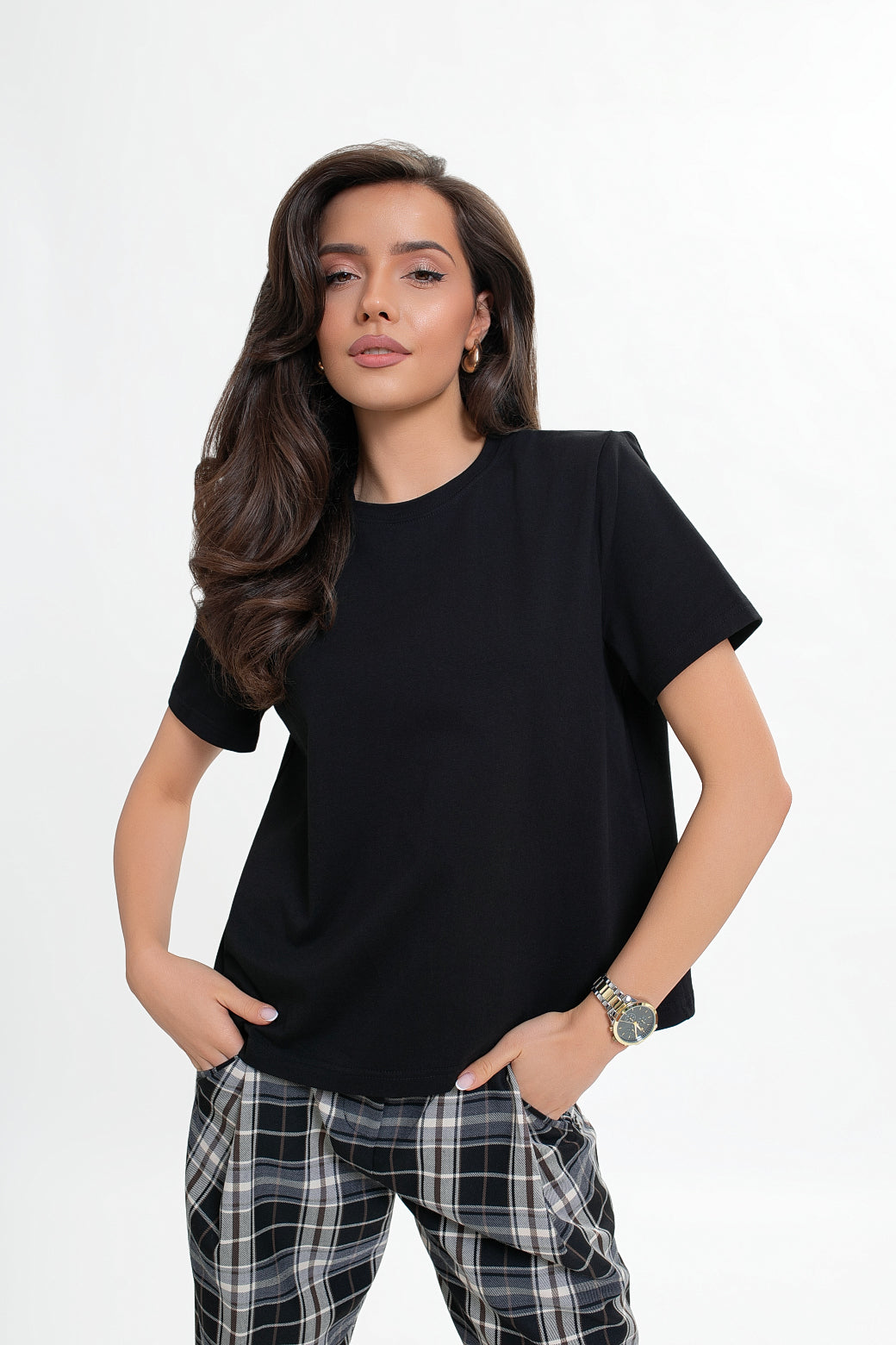 Blouse en coton à épaulettes - un basique élégant