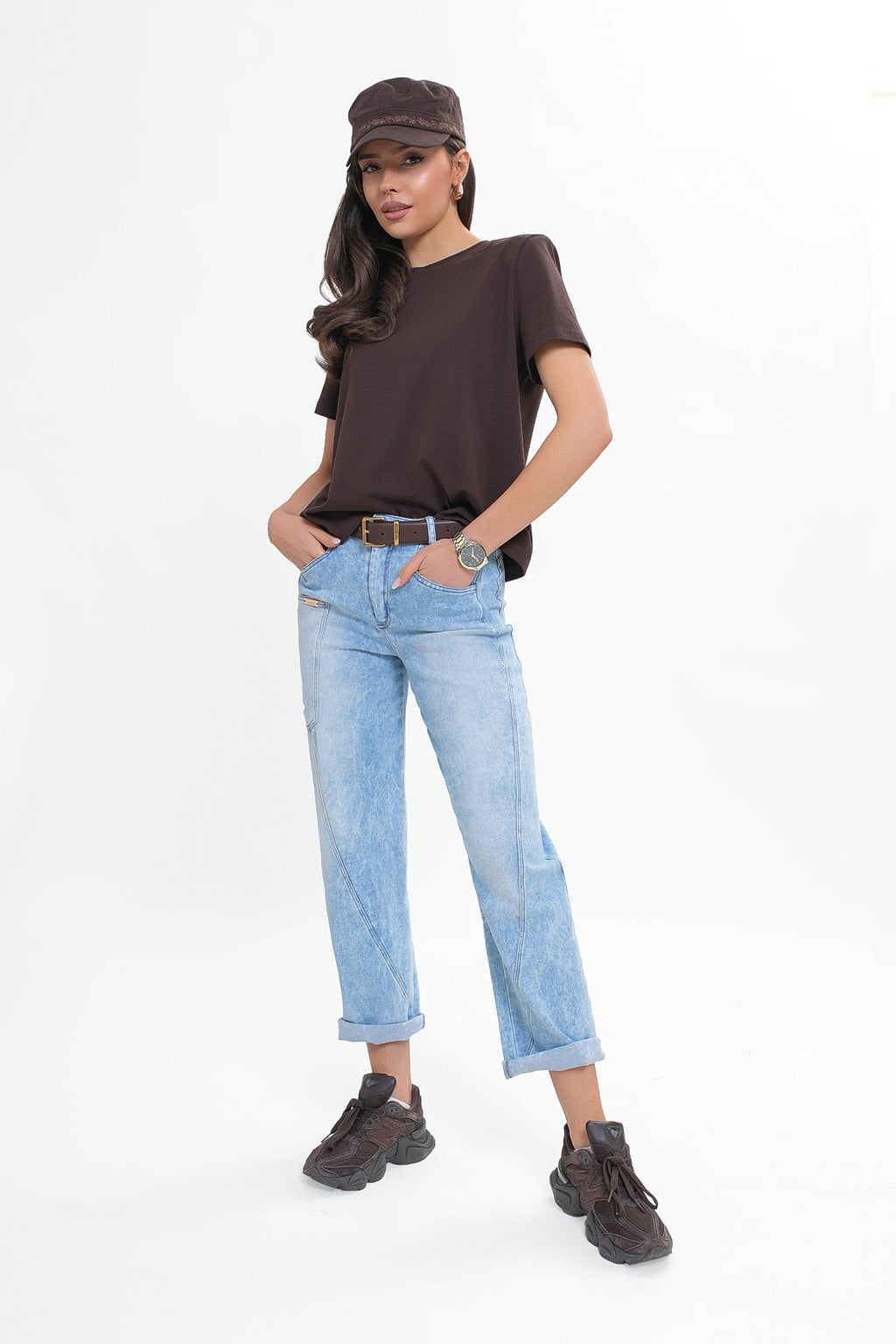 Blouse en coton à épaulettes - un basique élégant