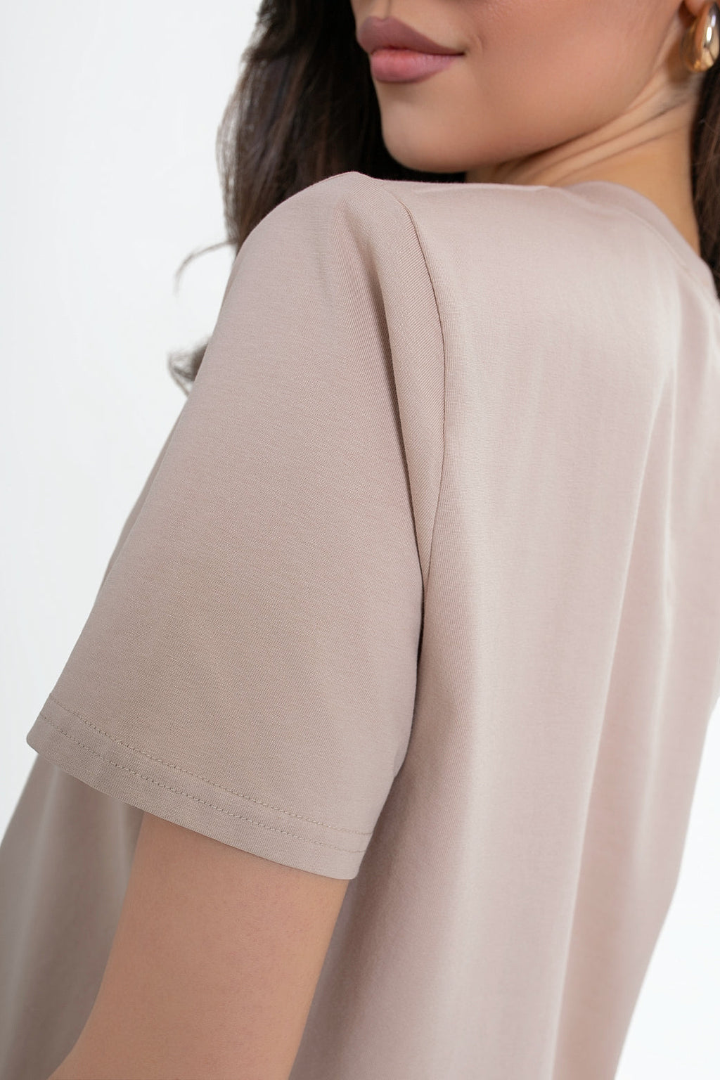 Blouse en coton à épaulettes - un basique élégant
