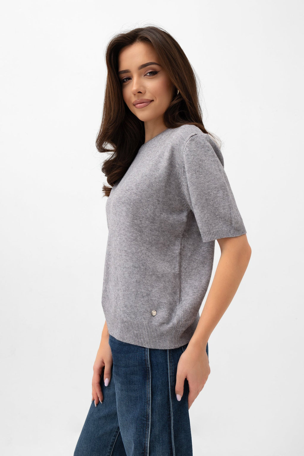Blouse-pull à manches courtes - Bastet par Agnieszka Włodarczyk