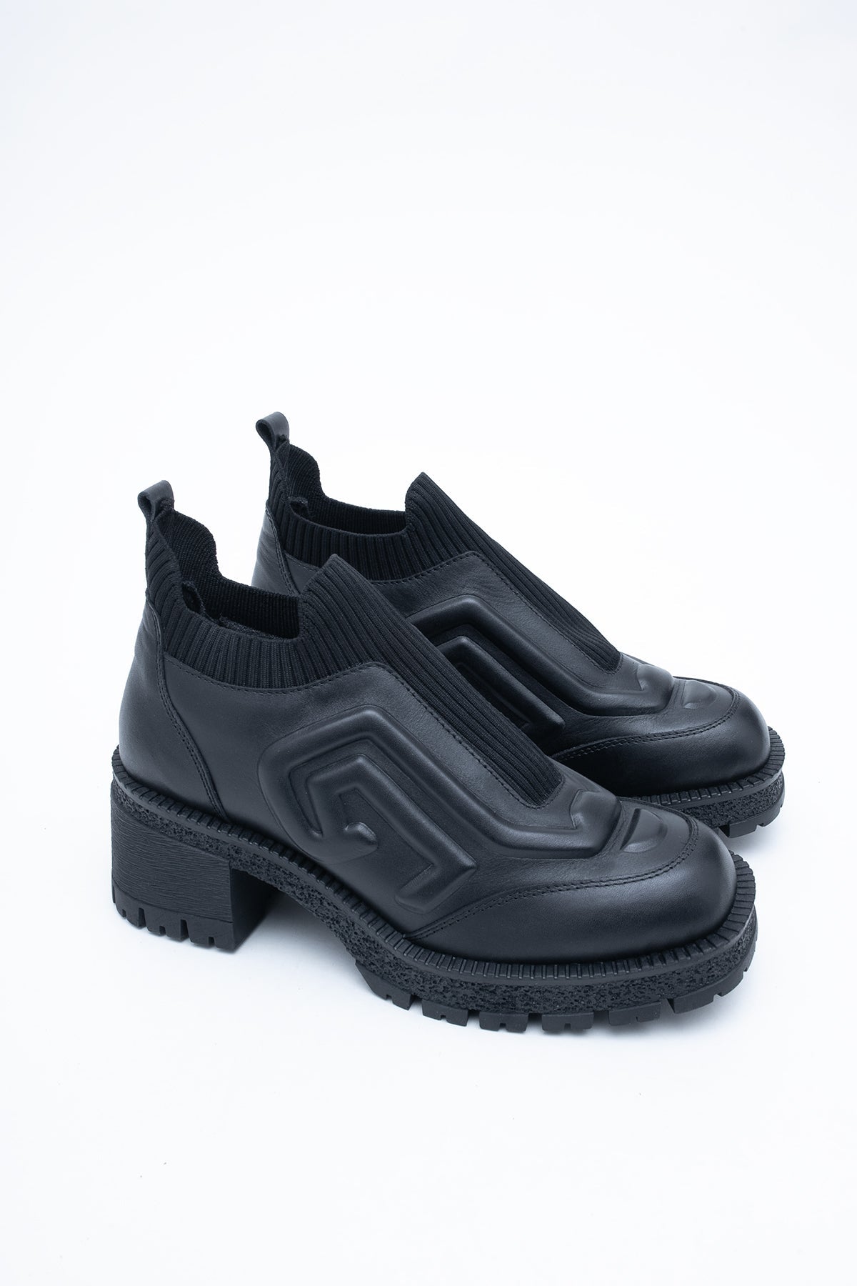 Bottines en cuir à enfiler, à semelle épaisse