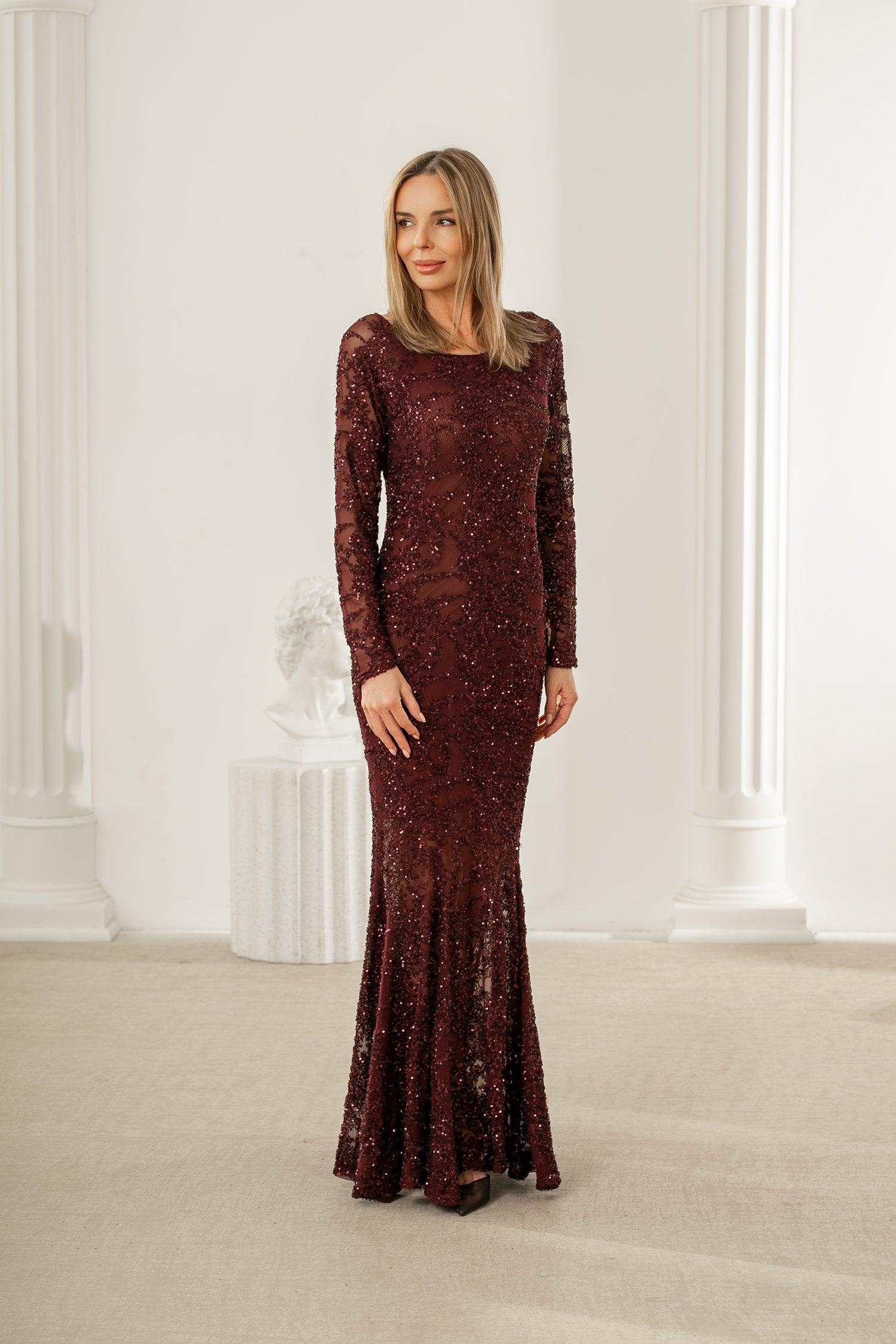 Robe longue à paillettes - Bastet par Agnieszka Włodarczyk