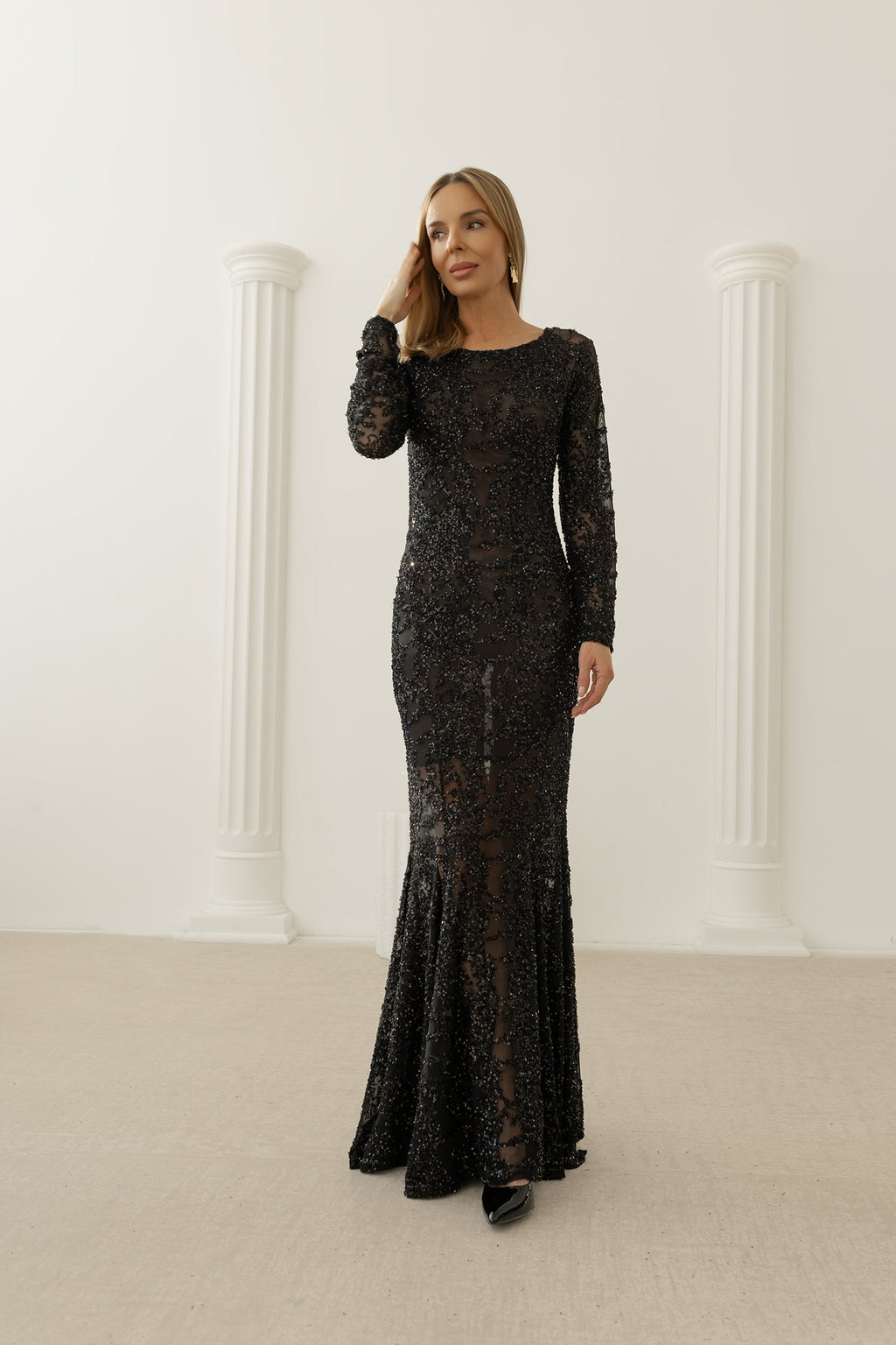 Robe longue à paillettes - Bastet par Agnieszka Włodarczyk