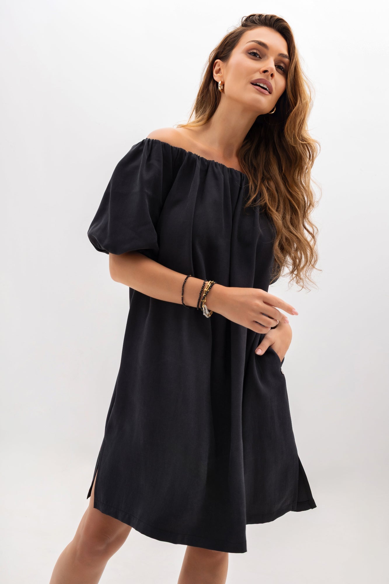 Robe espagnole à élastique et poches