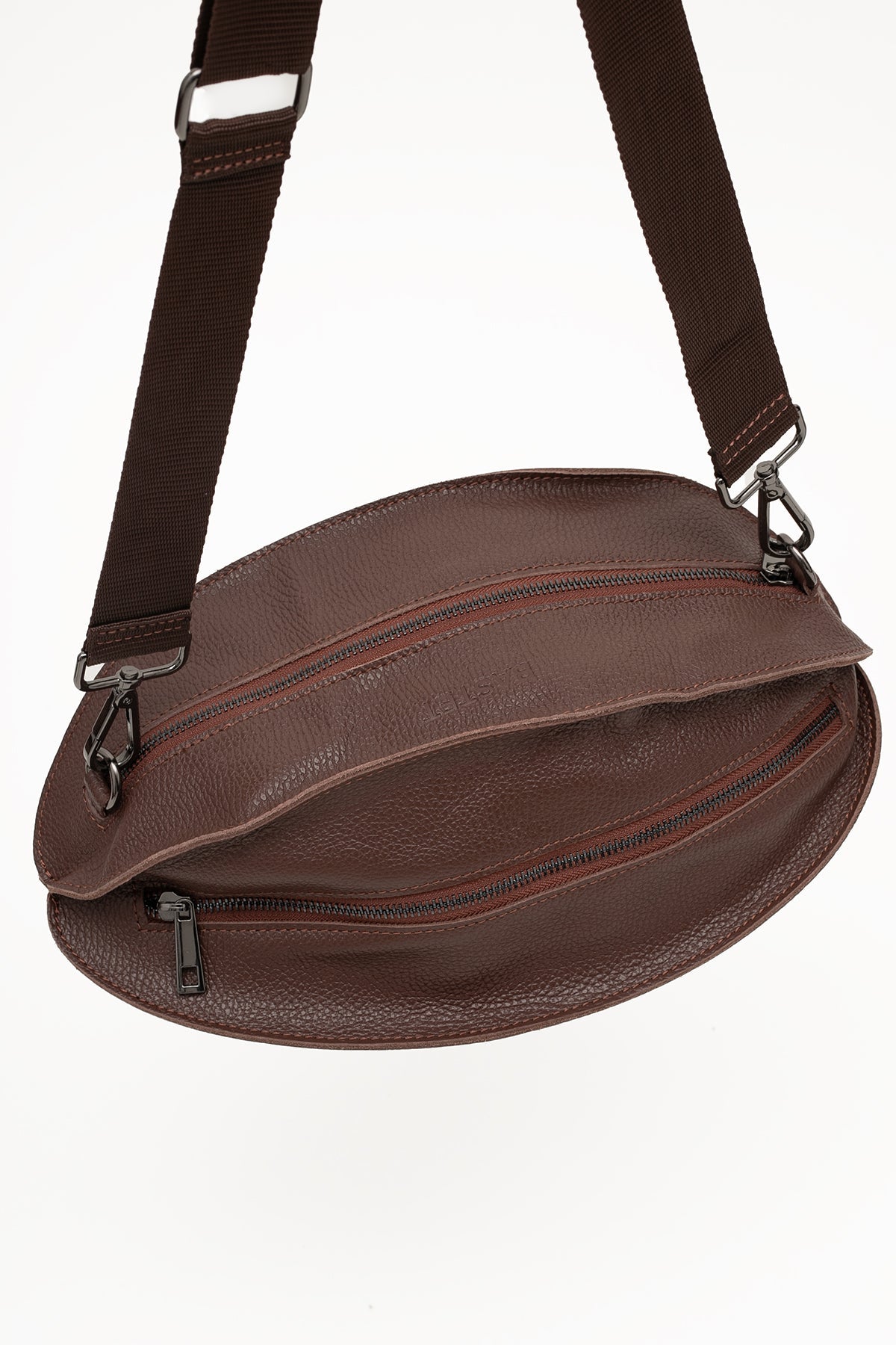 Sac banane en cuir - Bastet par Agnieszka Włodarczyk