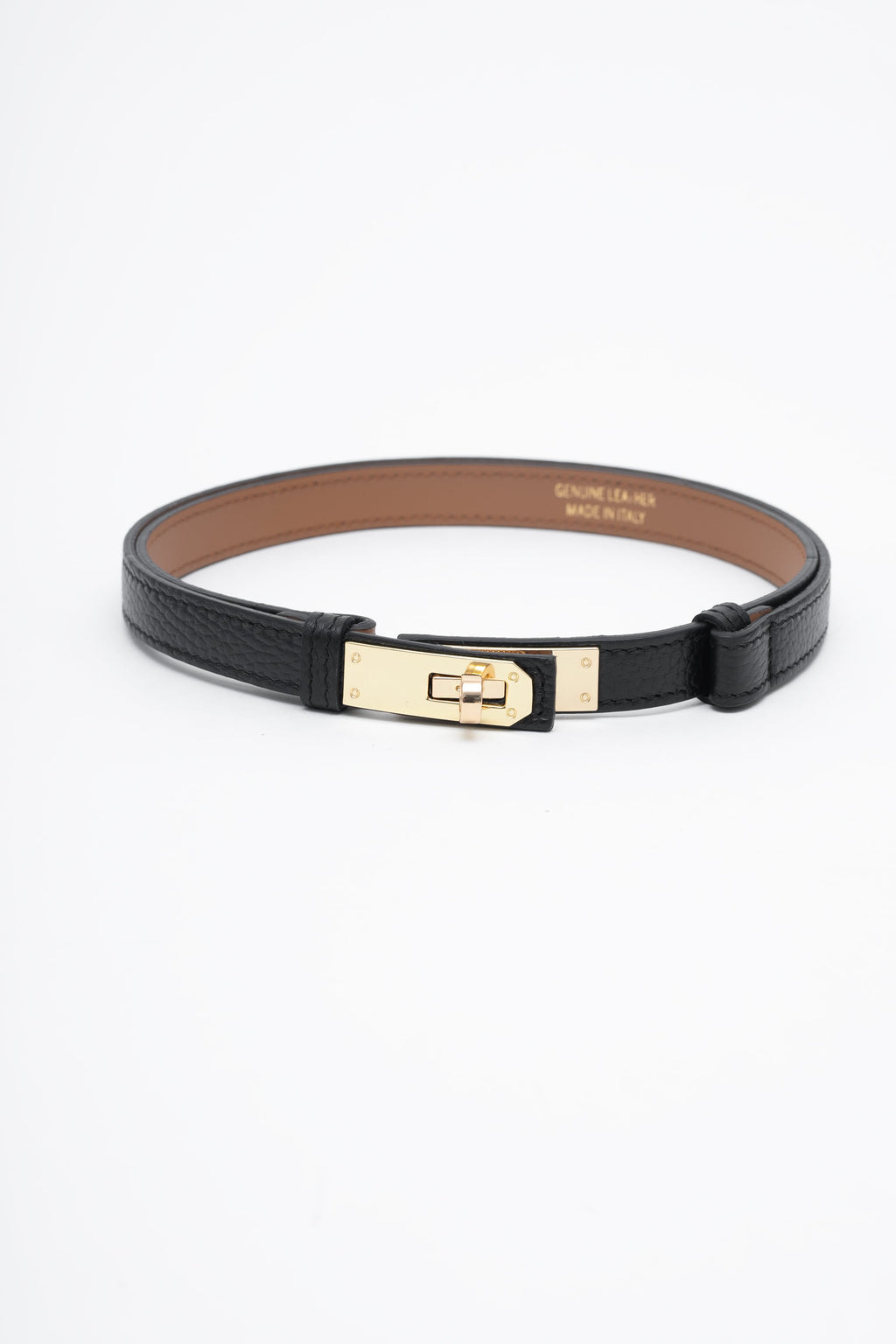 Une ceinture en cuir