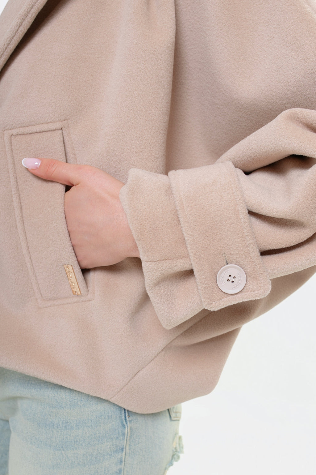 Veste pour femme en molleton avec capuche - coupe kimono, double boutonnage