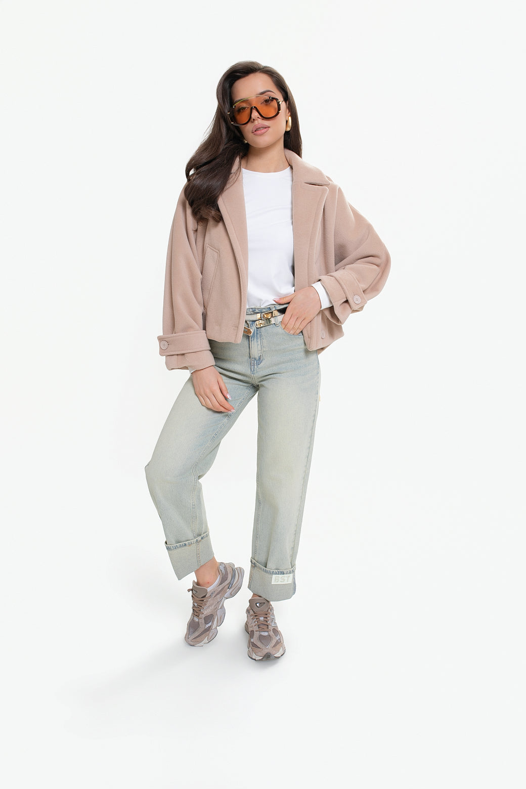 Veste pour femme en molleton avec capuche - coupe kimono, double boutonnage
