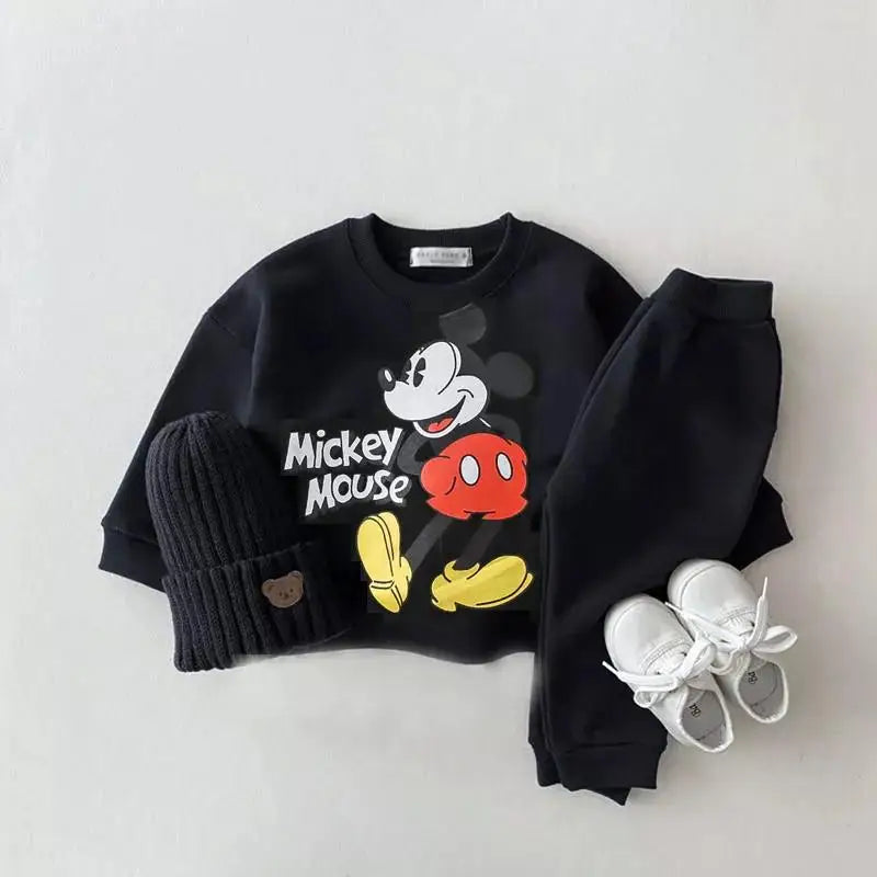 2-Piece Cartoon Sweatshirt and Pants Tracksuit Set for Children Multivariant-7