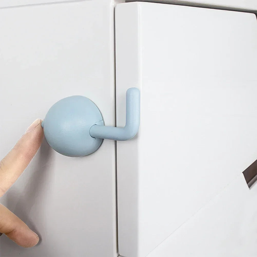 1-3 pcs Childproof Safety Hooks for Doors and Drawers Multivariant-1