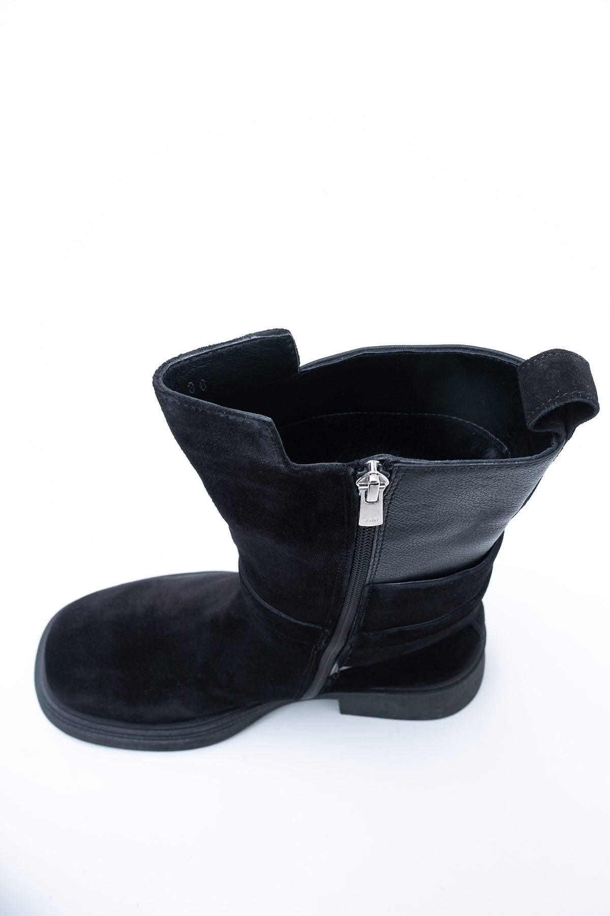 Bottes en daim avec boucle