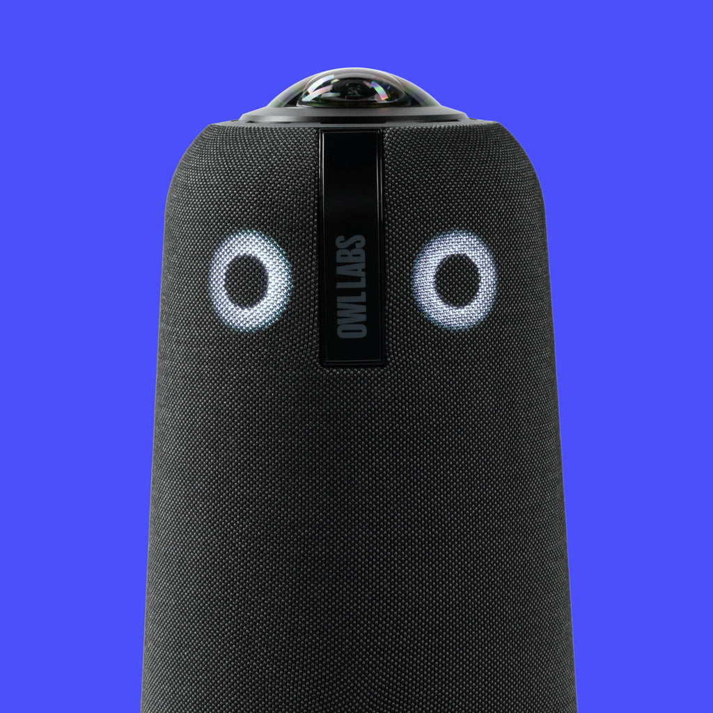 Owl Labs Meeting Owl 4+ – Caméra de visioconférence intelligente 4K, microphone et haut-parleur à 360°, avec des fonctionnalités telles que la focalisation automatique sur la personne qui parle, le zoom intelligent et l’égalisation du bruit