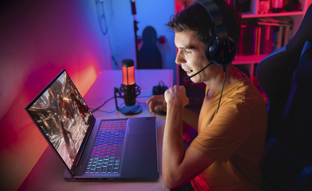 Acer Nitro 18 AI AMD AN18-61-R4KD AMD Ryzen AI 7 350 Ordinateur portable 45,7 cm (18") WQXGA 32 Go DDR5-SDRAM 1 To SSD NVIDIA GeForce RTX 5070 Ti Wi-Fi 6E (802.11ax) DOS gratuit Noir
