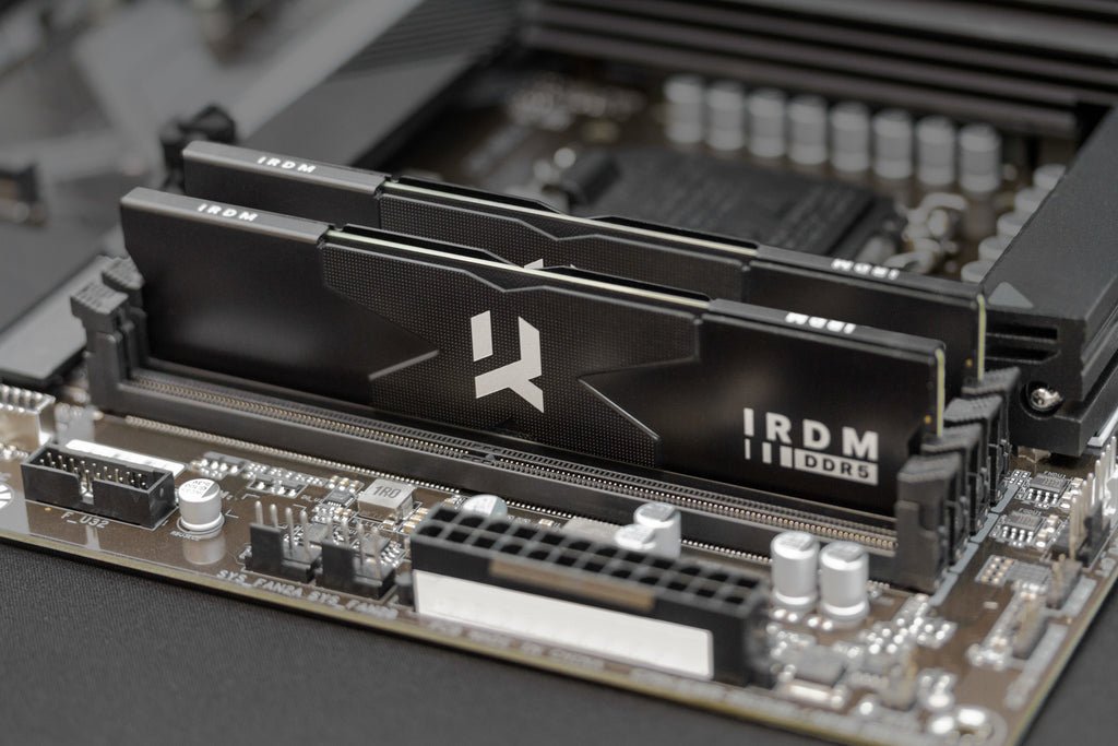 Goodram IRDM X IRDM DDR5 IR-6400D564L32/64GDC module de mémoire 64 Go 2 x 32 Go 288-pin DIMM