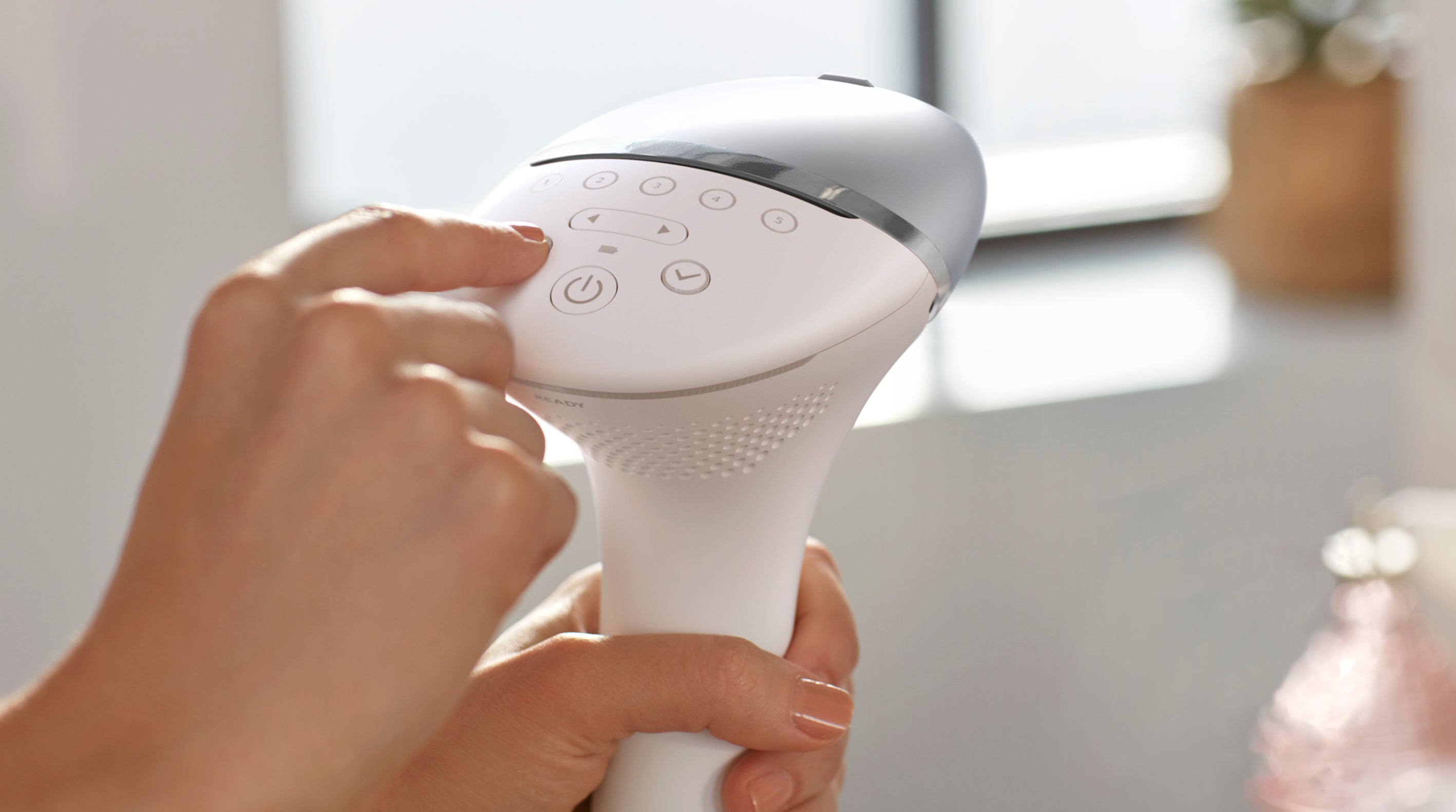 Philips Lumea Prestige Lumea IPL 8000 Series BRI940/00 Épilateur à lumière pulsée avec SenseIQ