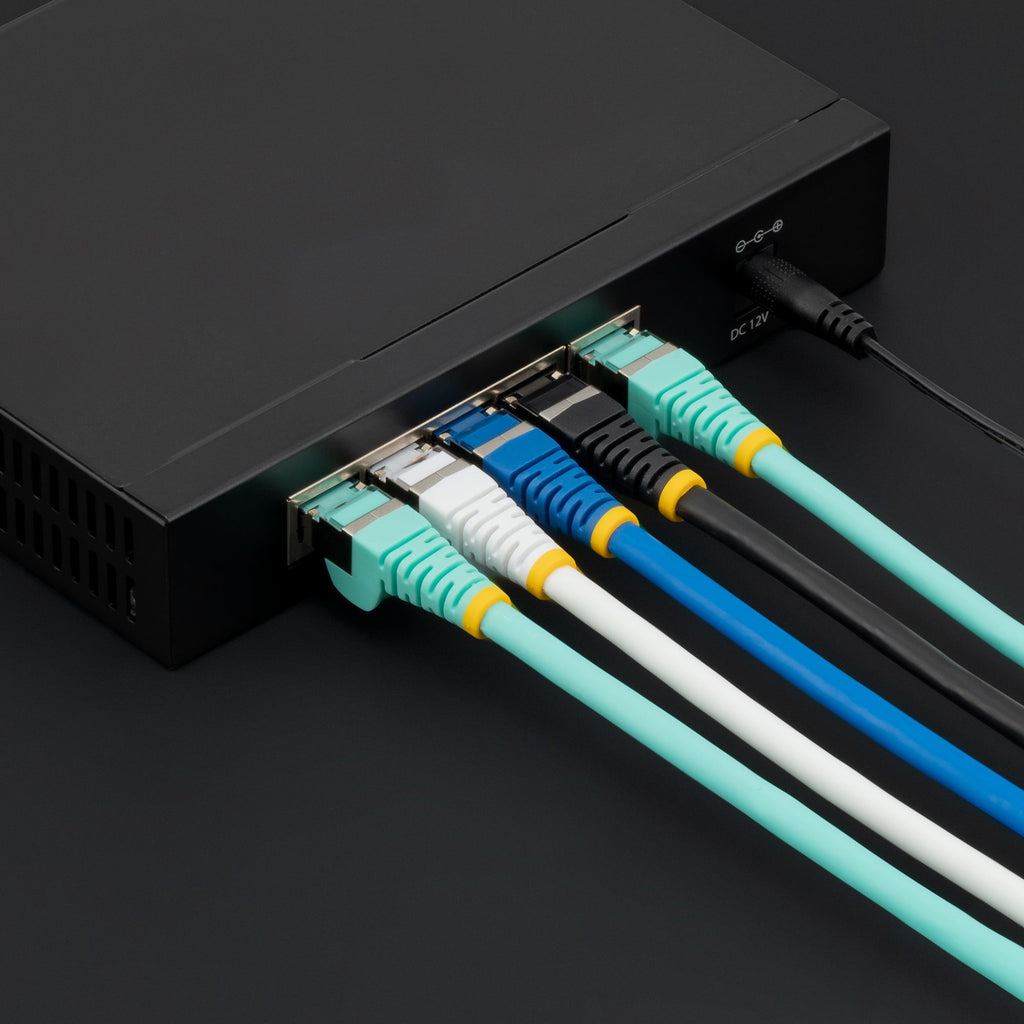 StarTech.com Câble Ethernet CAT6a 1,5m S/FTP LSZH 10 Gigabit 500MHz 100W PoE RJ45 Turquoise