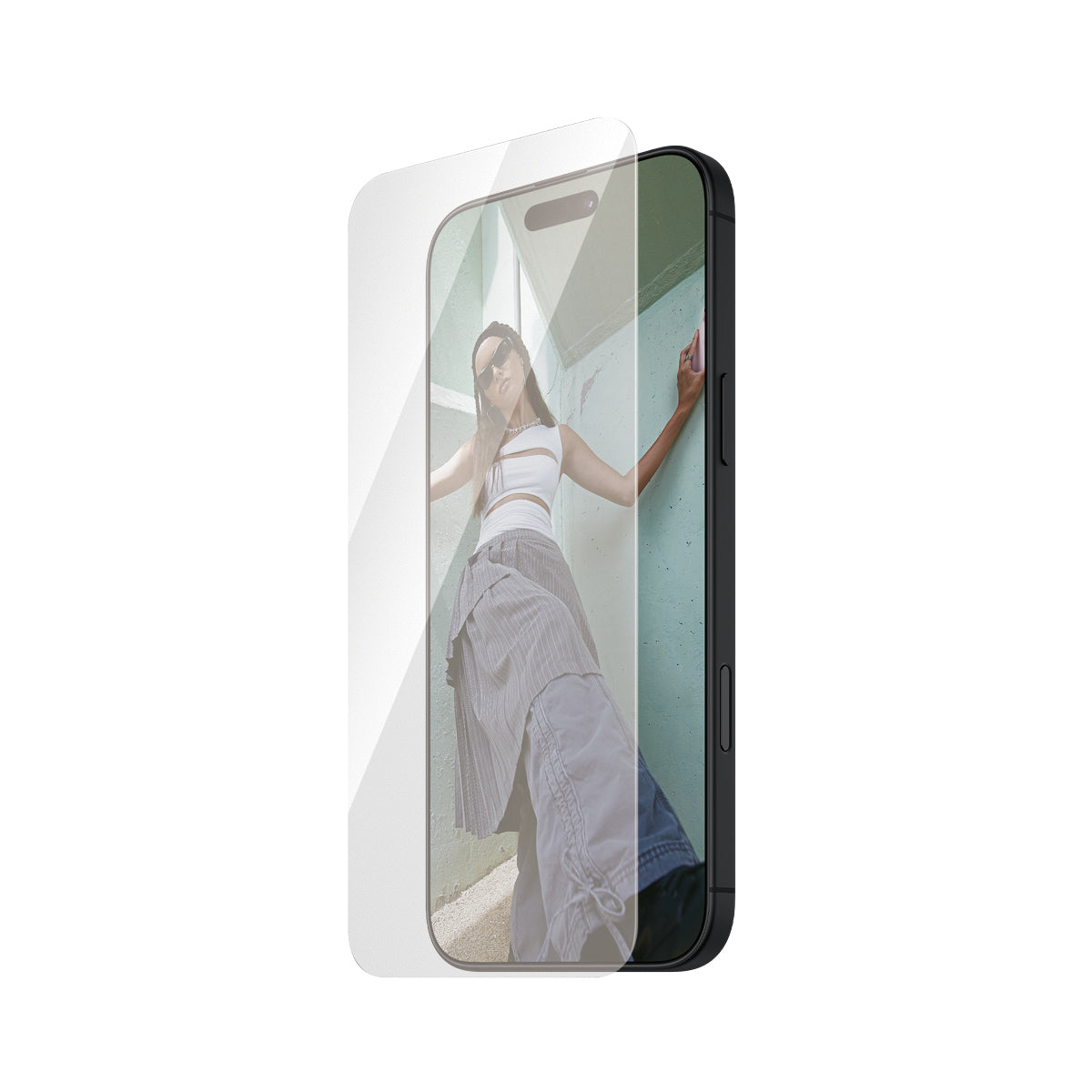 PanzerGlass SAFE. Protection d'écran Ultra-Wide Fit pour iPhone 16 Pro, Transparent