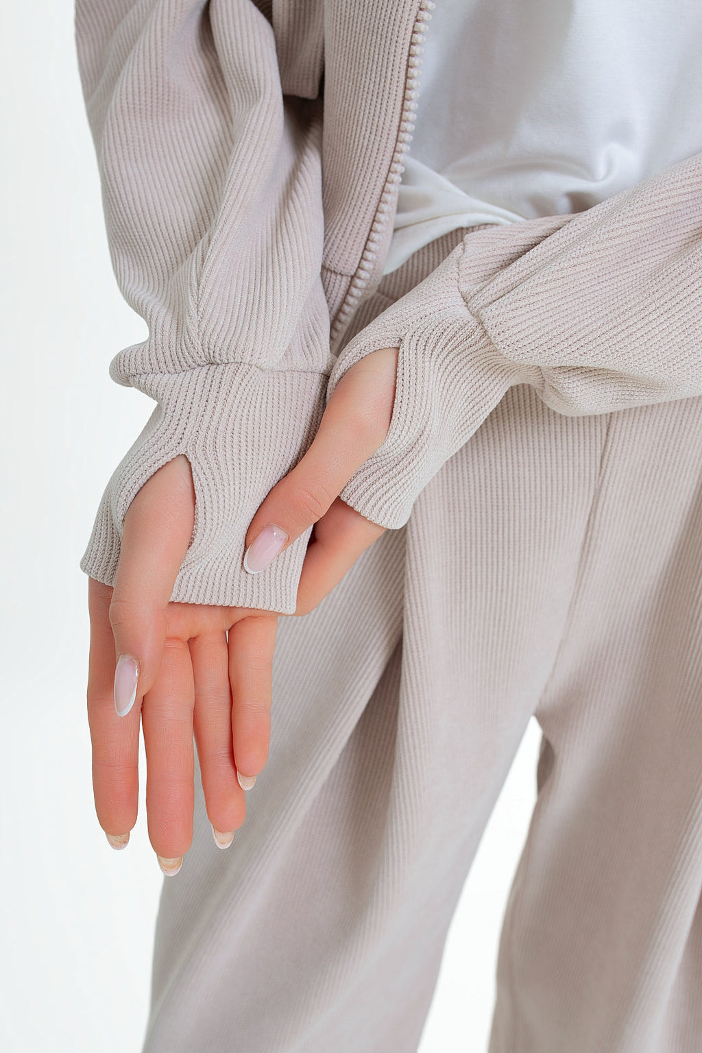 Sweat-shirt à capuche en velours côtelé pour femme, avec fermeture éclair