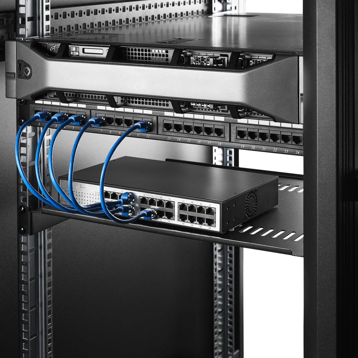 StarTech.com Lot de 2 Étagère 1U pour Rack Serveur, Étagère Cantilever Universelle Ventilée pour Montage en Rack, pour Rack/Armoire 19", Acier Robuste, Capacité de 20kg, Plateau de 40cm de Profondeur - vue 4