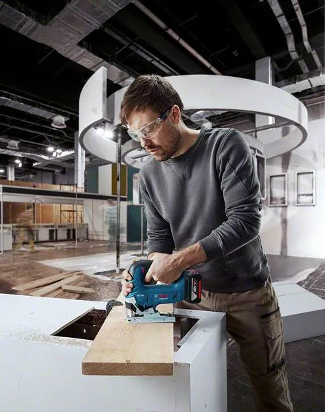 Bosch Bosch GST 185-LI scie sauteuse 3500 spm 2 kg