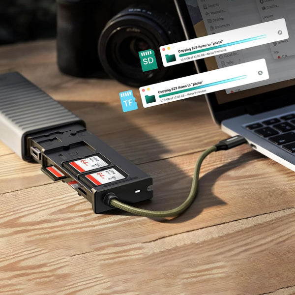 Ugreen USB / USB-C Card Reader with Storage Box CM856 (55899), 2 x SD - microSD, Grey