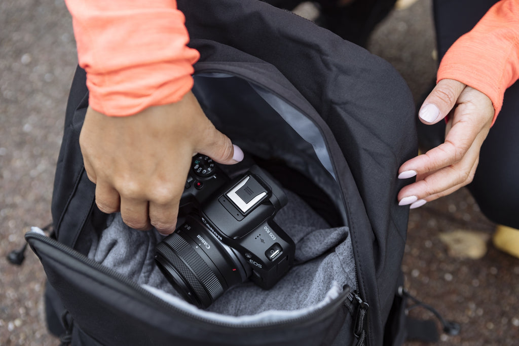 Canon EOS R50 MILC 24,2 MP CMOS Noir
