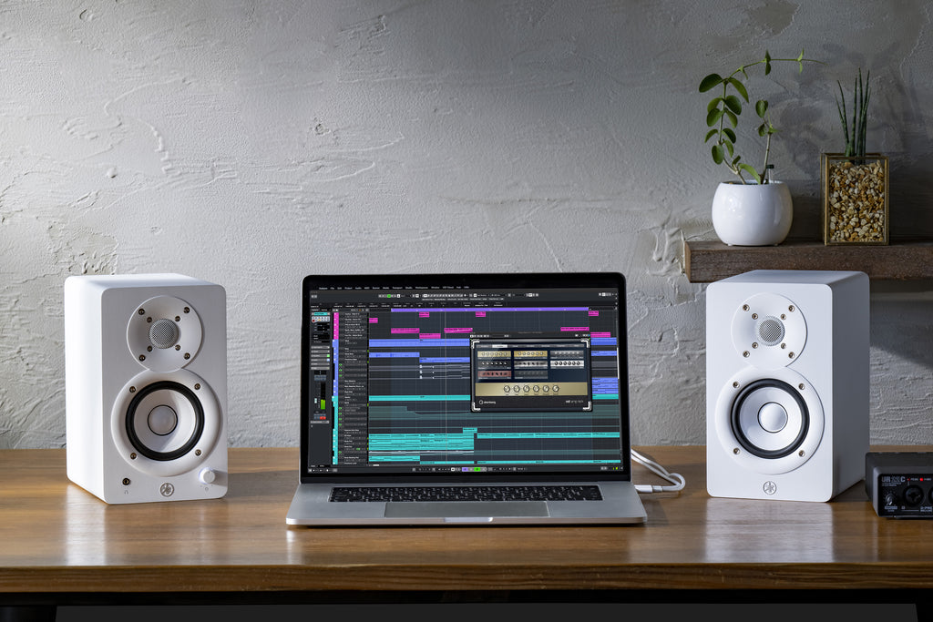Yamaha HS3 2-voies Blanc Avec fil 52 W