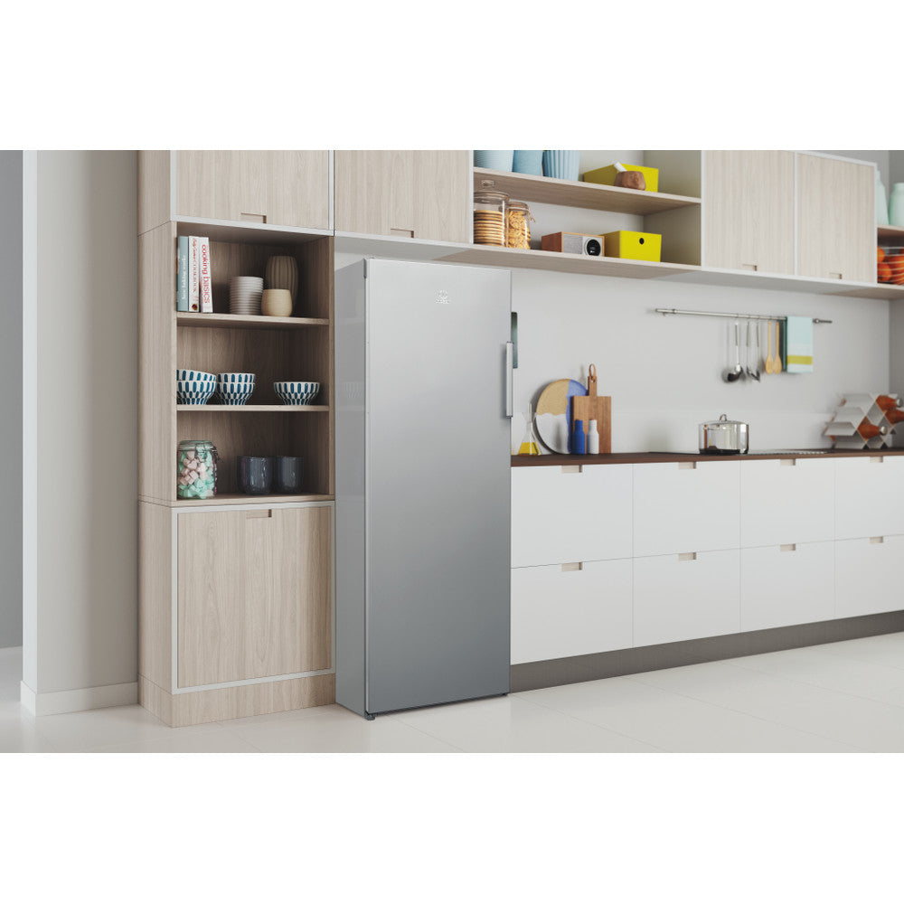 Indesit UI6 2 S Congélateur vertical Pose libre 245 L Argent