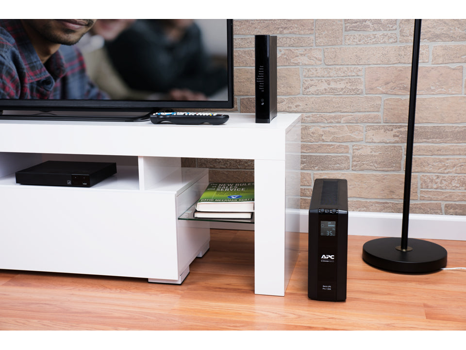 APC Back UPS Pro 1300VA AVR avec Interface LCD et 8 Prises CEI