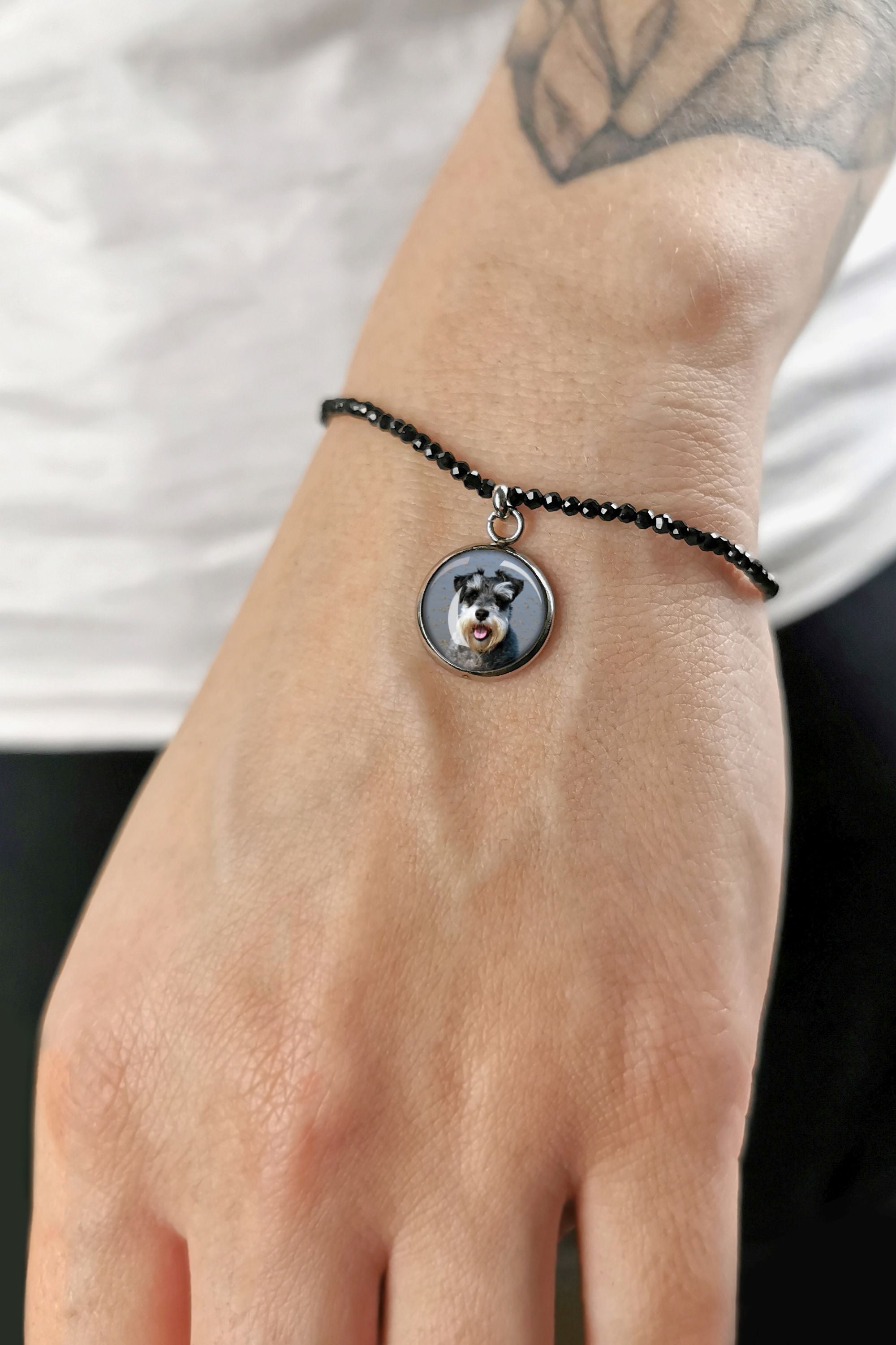 Akita, Akita Inu - bracelet with your photo handmade, unique jewelry from the Art-Dog brand