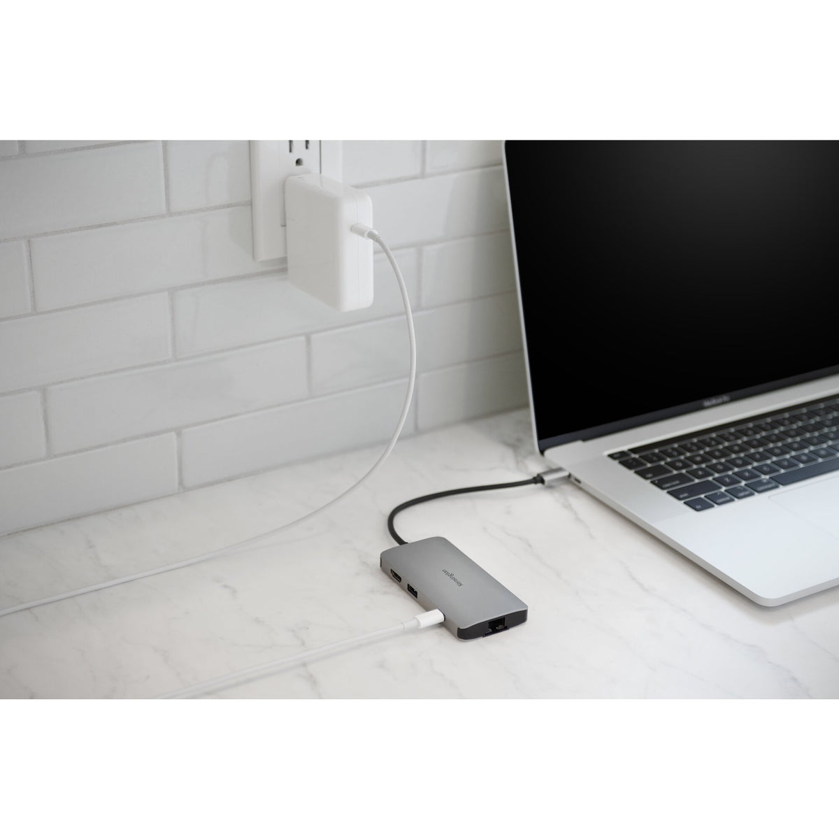 Kensington UH1400P Station d’accueil mobile USB-C 8 en 1 sans pilote