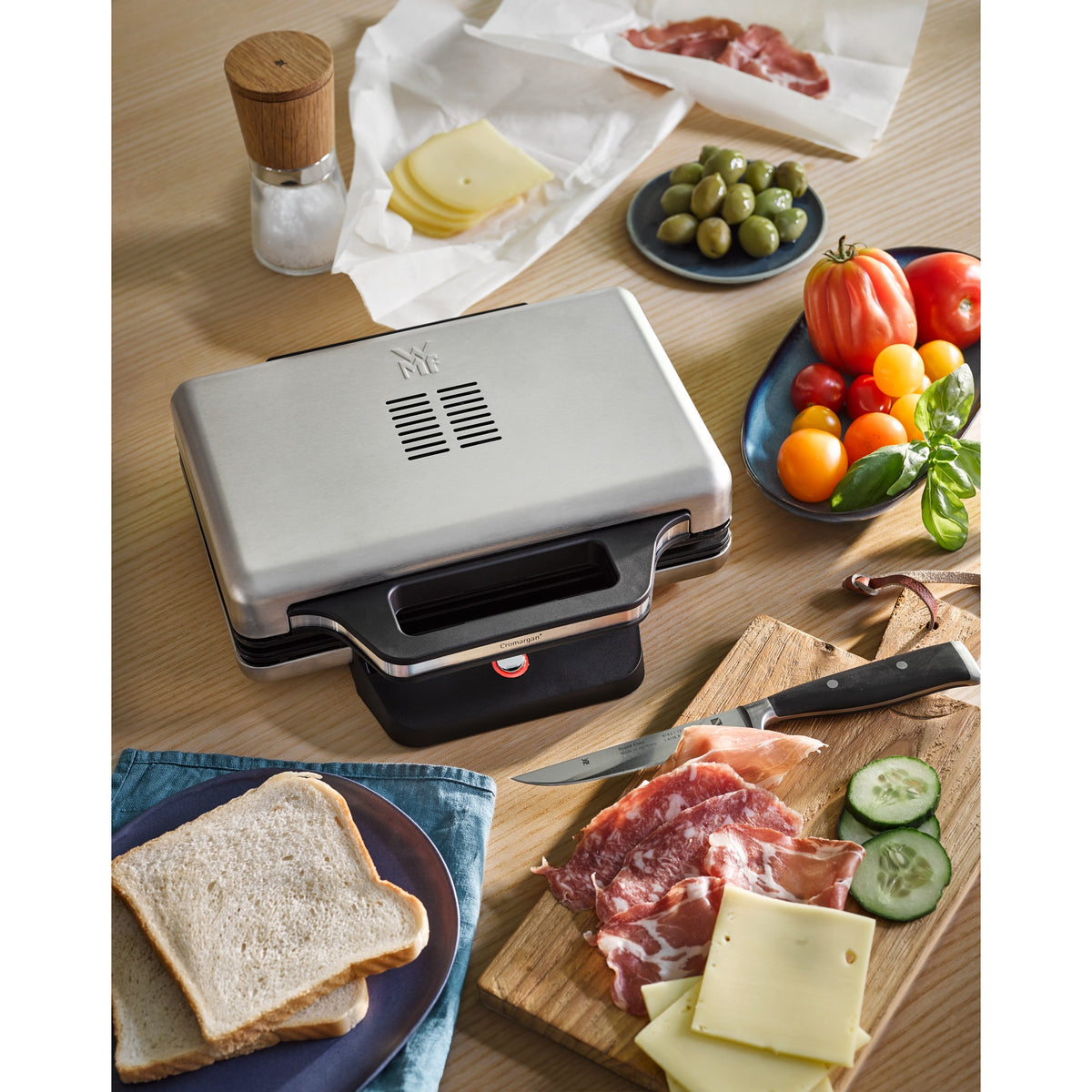 WMF 0415150011 gaufrier et appareil à croque-monsieur 800 W Noir, Argent - vue 8