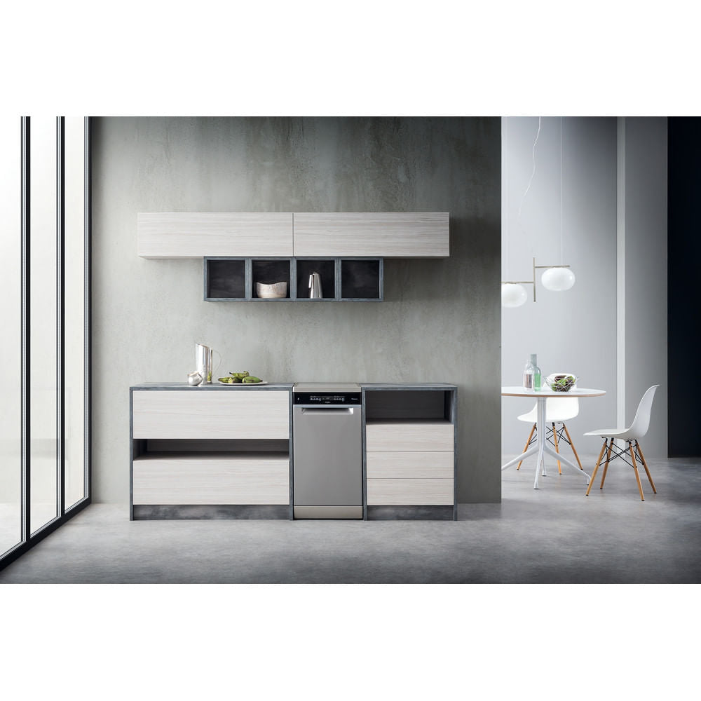 Whirlpool WSFO 3O23 PF X Pose libre 10 couverts