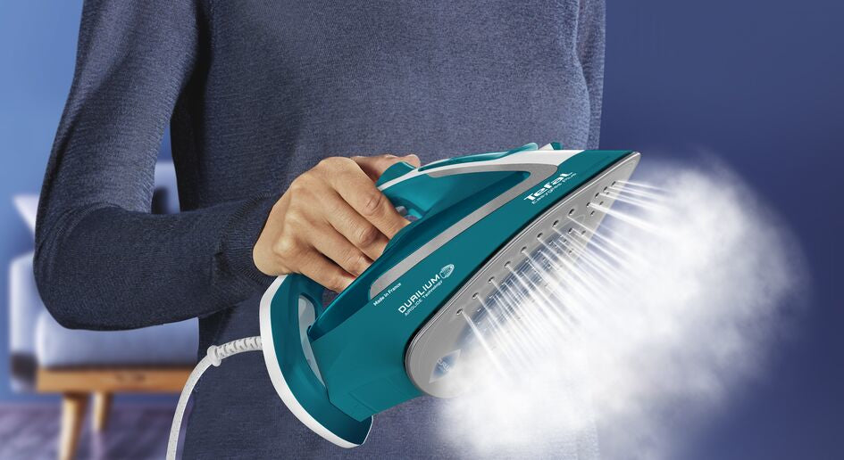 Tefal EasyGliss Plus FV5737 Fer à Repasser à Sec ou à Vapeur, Semelle Durilium, 2500 W, Turquoise et Blanc