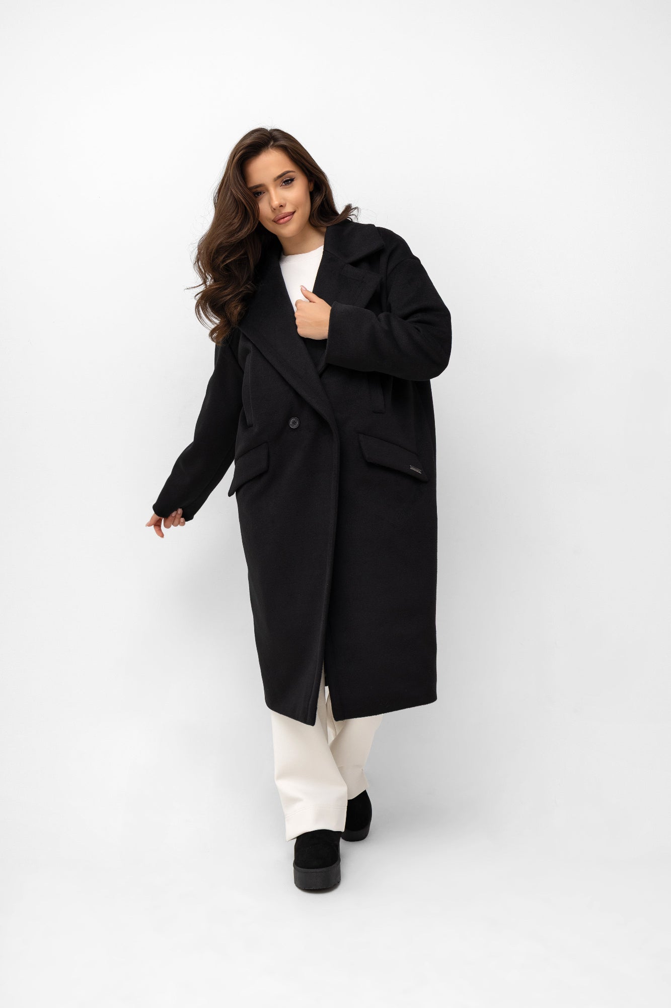 Un long manteau en molleton