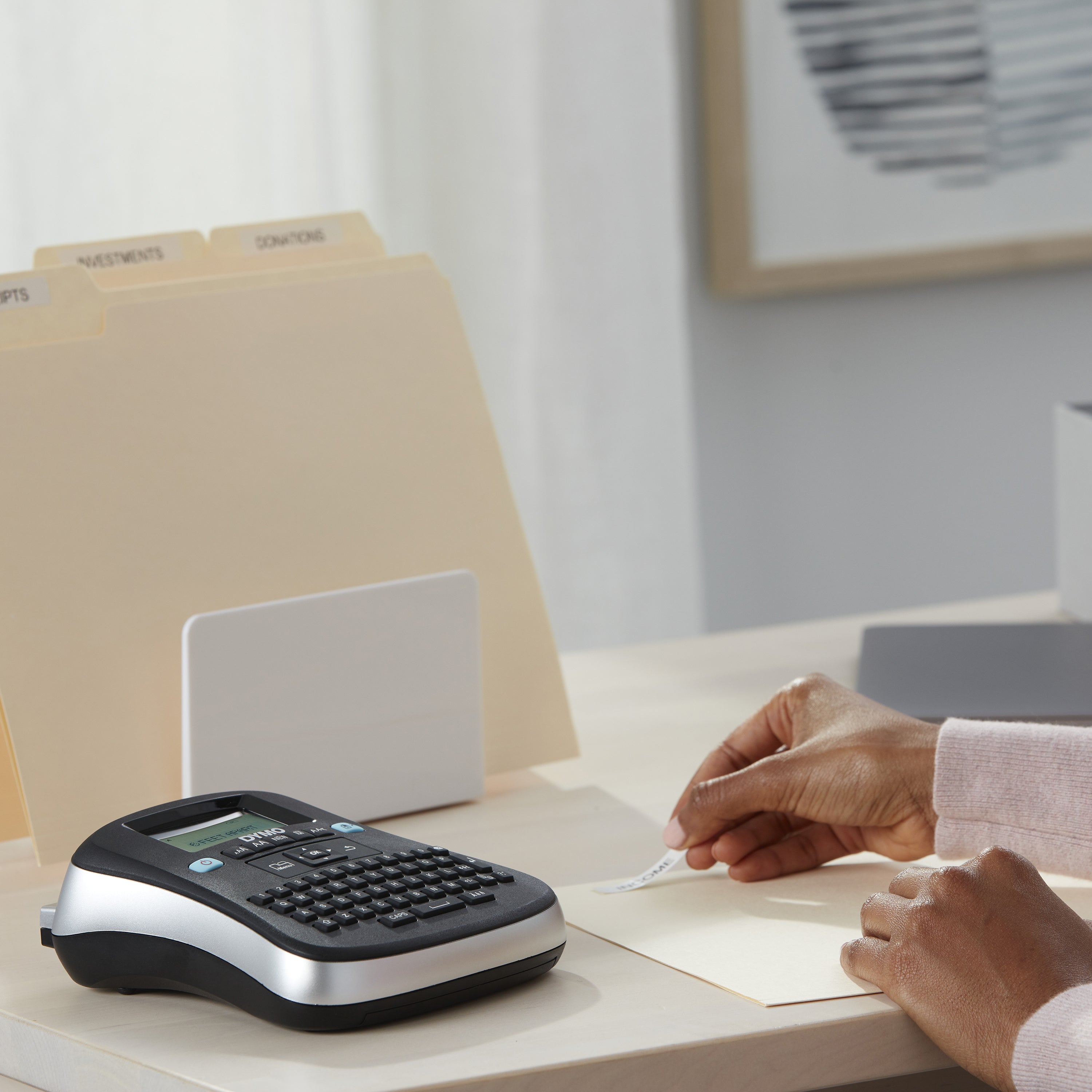 DYMO DYMO LabelManager Étiqueteuse 210D+ | Clavier AZERTY | Imprimante Portable d'Étiquettes Autocollantes