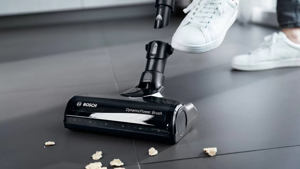 Bosch Bosch BBS712A aspirateur balai et balai électrique Aspirateur-balai 2 en 1 Batterie Sec Filtre hygiénique Sans sac 0,3 L Graphite