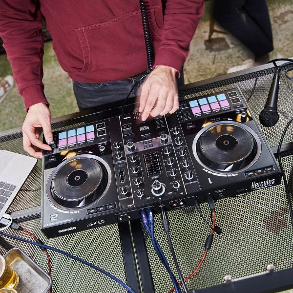 Hercules DJControl Inpulse 500 – Contrôleur DJ USB 2 voies pour Serato DJ Lite et DJUCED (inclus) - Interface audio inté