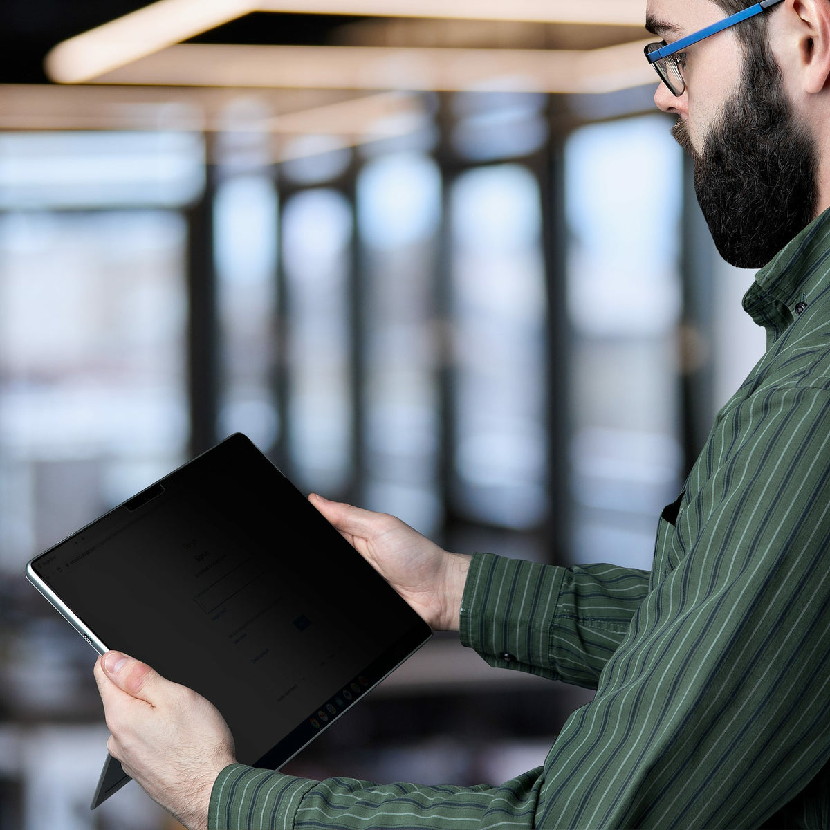 StarTech.com Filtre de Confidentialité pour Surface Pro 12,3", Surface Pro 4/5/6/7/7+, 4 Directions, Anti Lumière Bleue,
