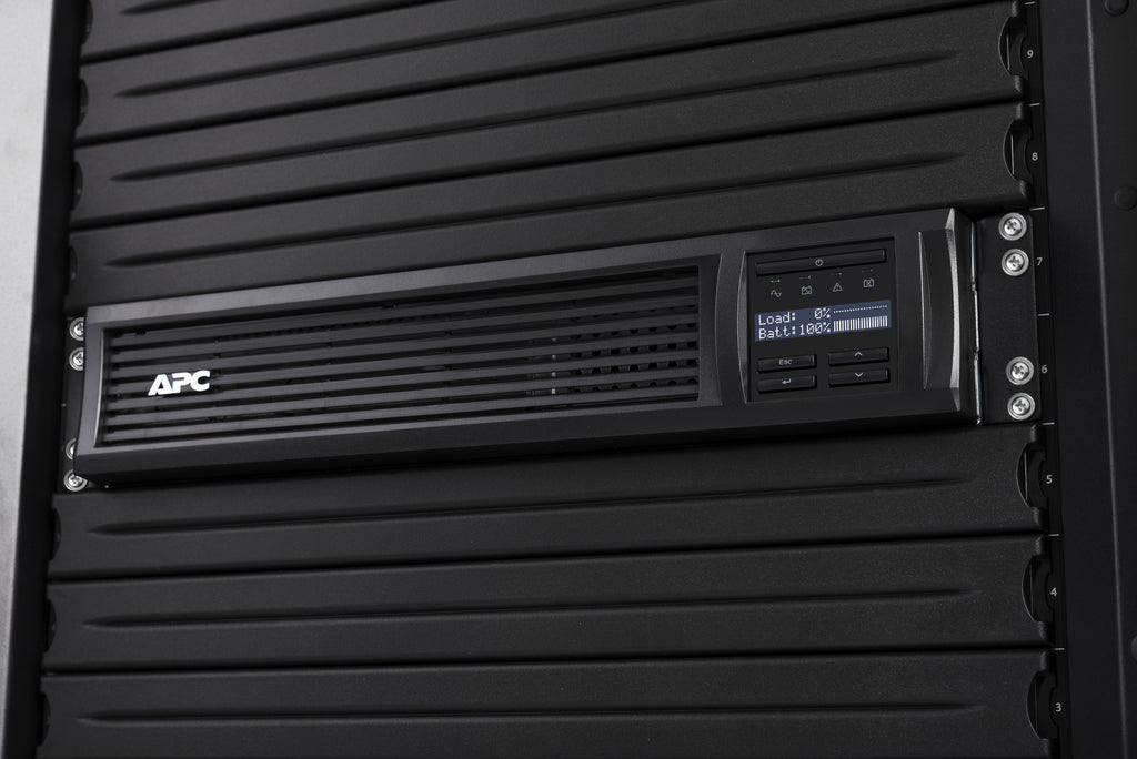 APC Smart-UPS SMT2200RMI2UC 2200VA Montable en Rack, 8x C13, 1x C19, USB, SmartConnect