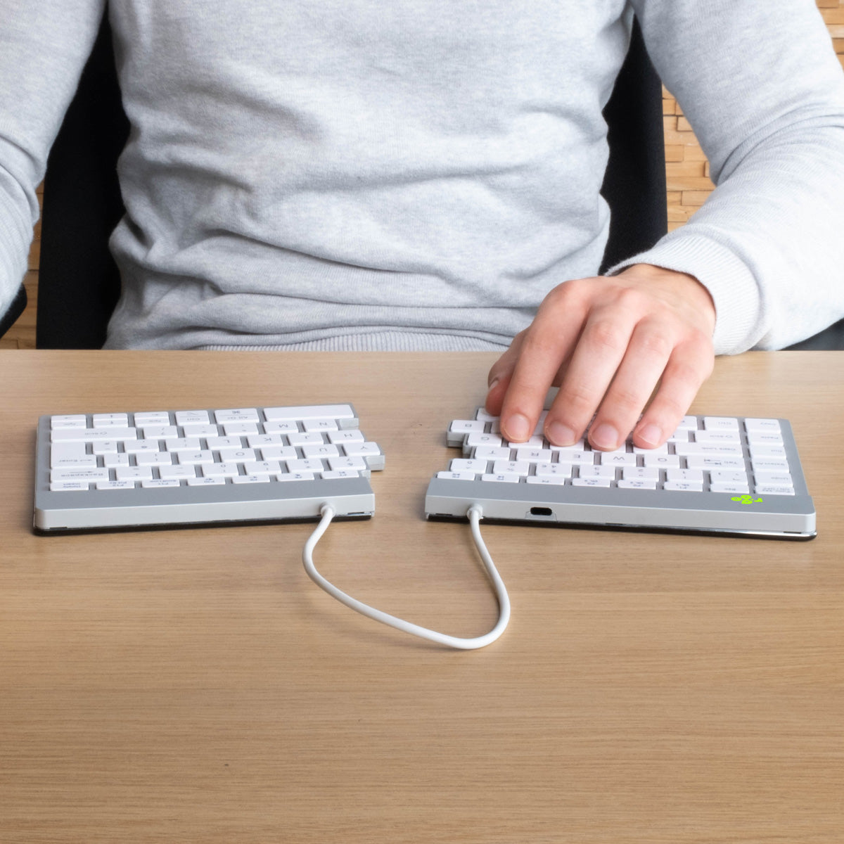 R-Go Tools Clavier ergonomique R-Go Split Break avec logiciel de pause, clavier ergonomique divisé, QWERTZ (DE), bluetoo