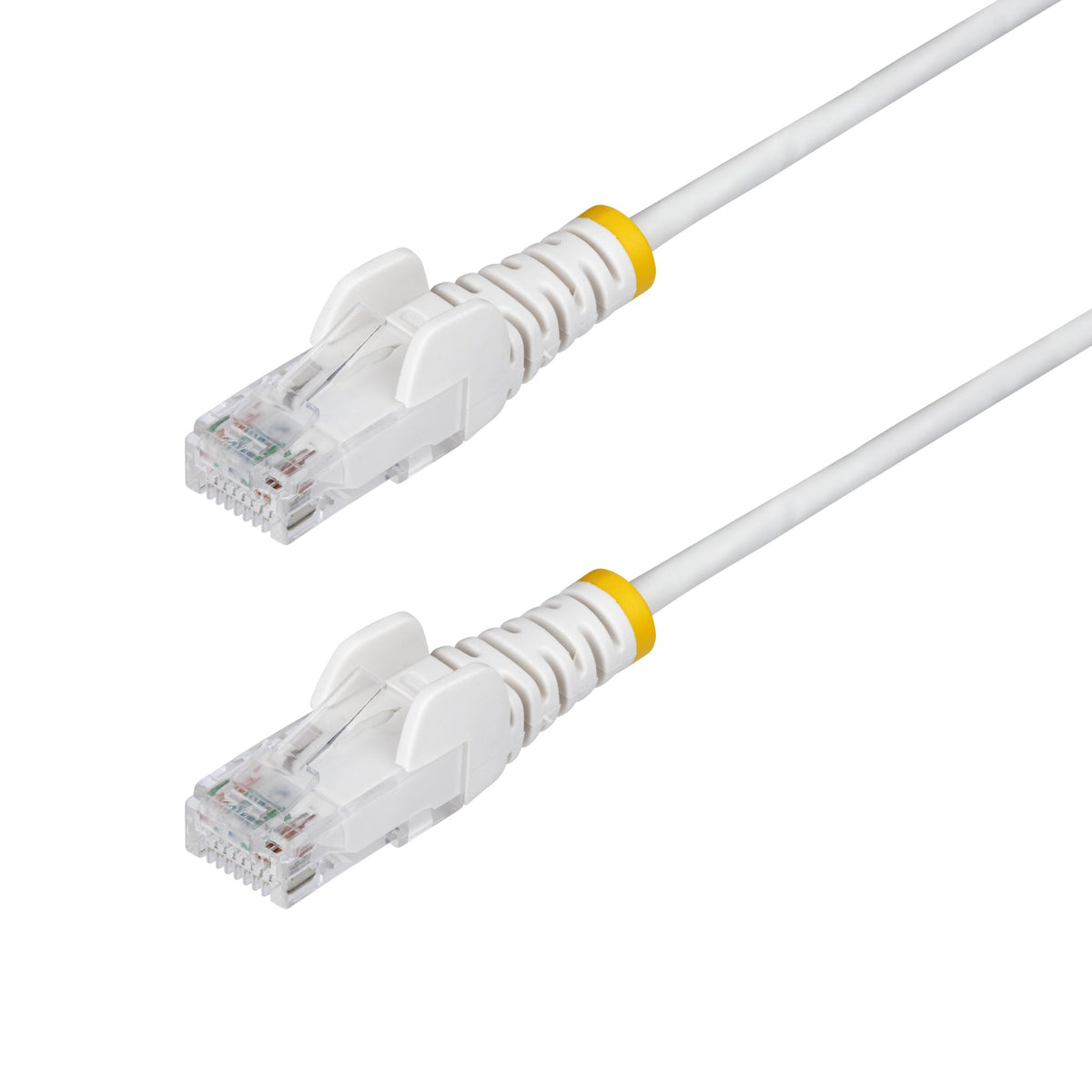 StarTech.com Câble Ethernet CAT6 Slim 2,5m Blanc, 100W PoE, UTP, LSZH, 28AWG